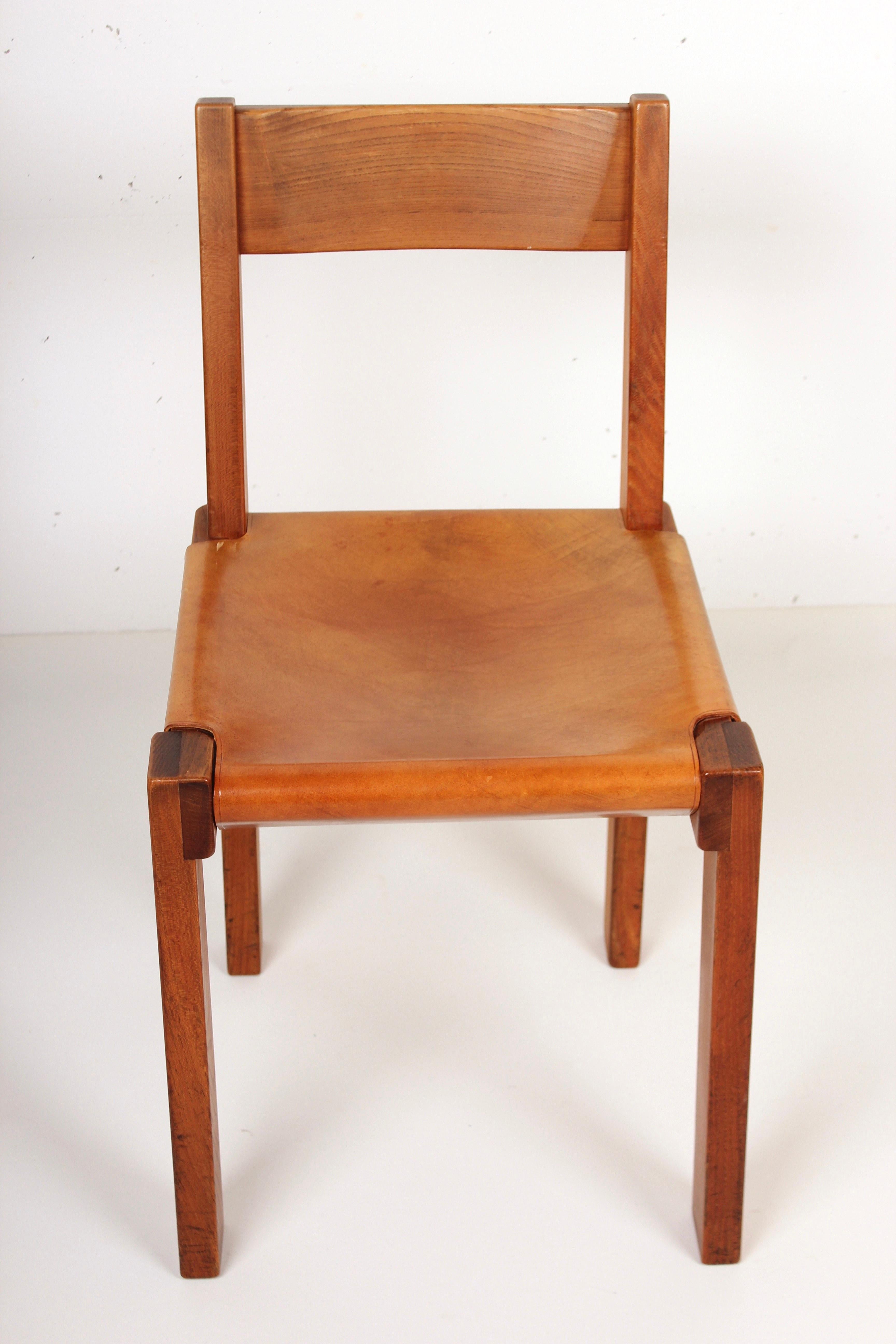 Pierre Chapo Set of Four Elm and Leather S 24 Dining Chairs, France, 1960s For Sale 11