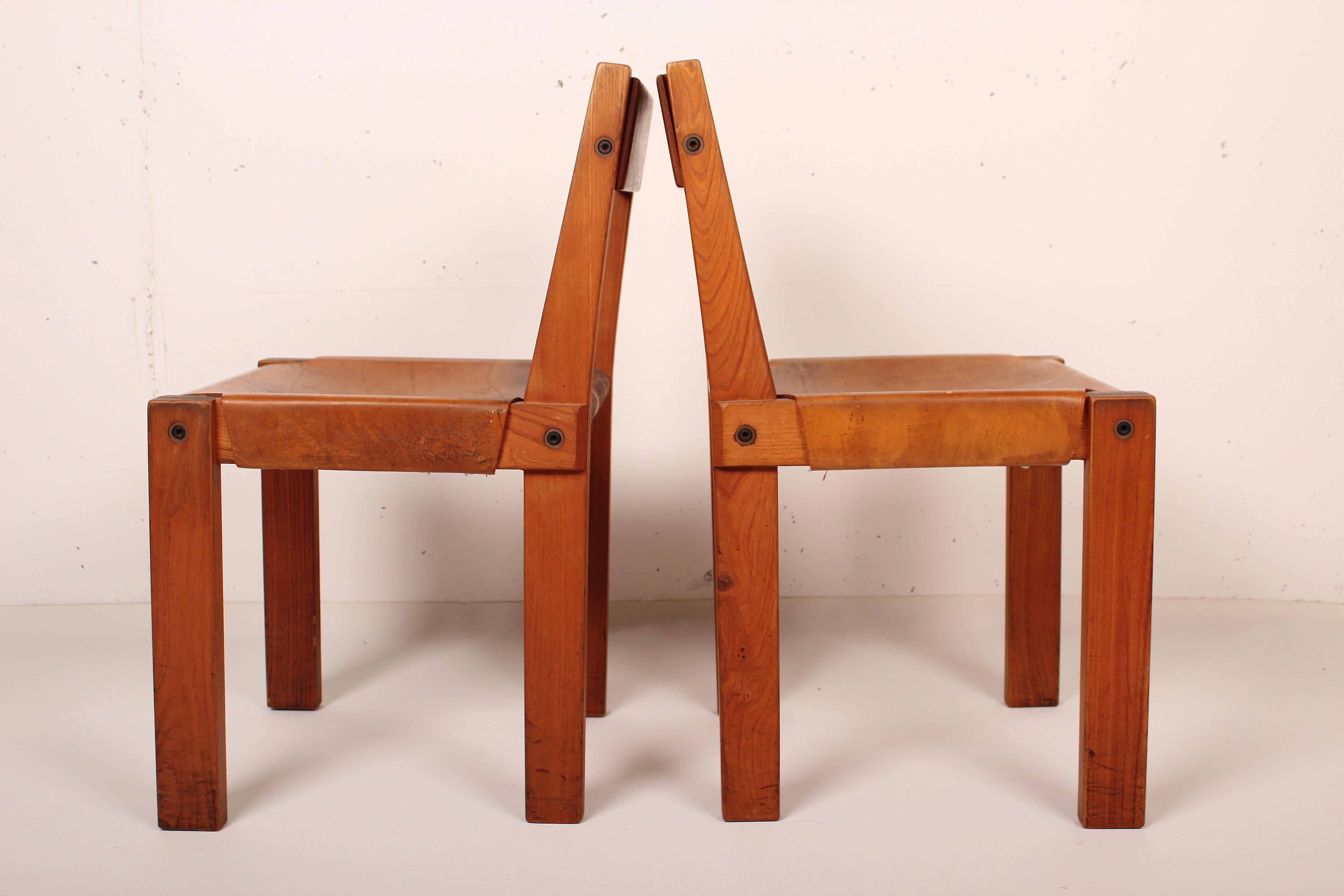 Mid-20th Century Pierre Chapo Set of Four Elm and Leather S 24 Dining Chairs, France, 1960s For Sale