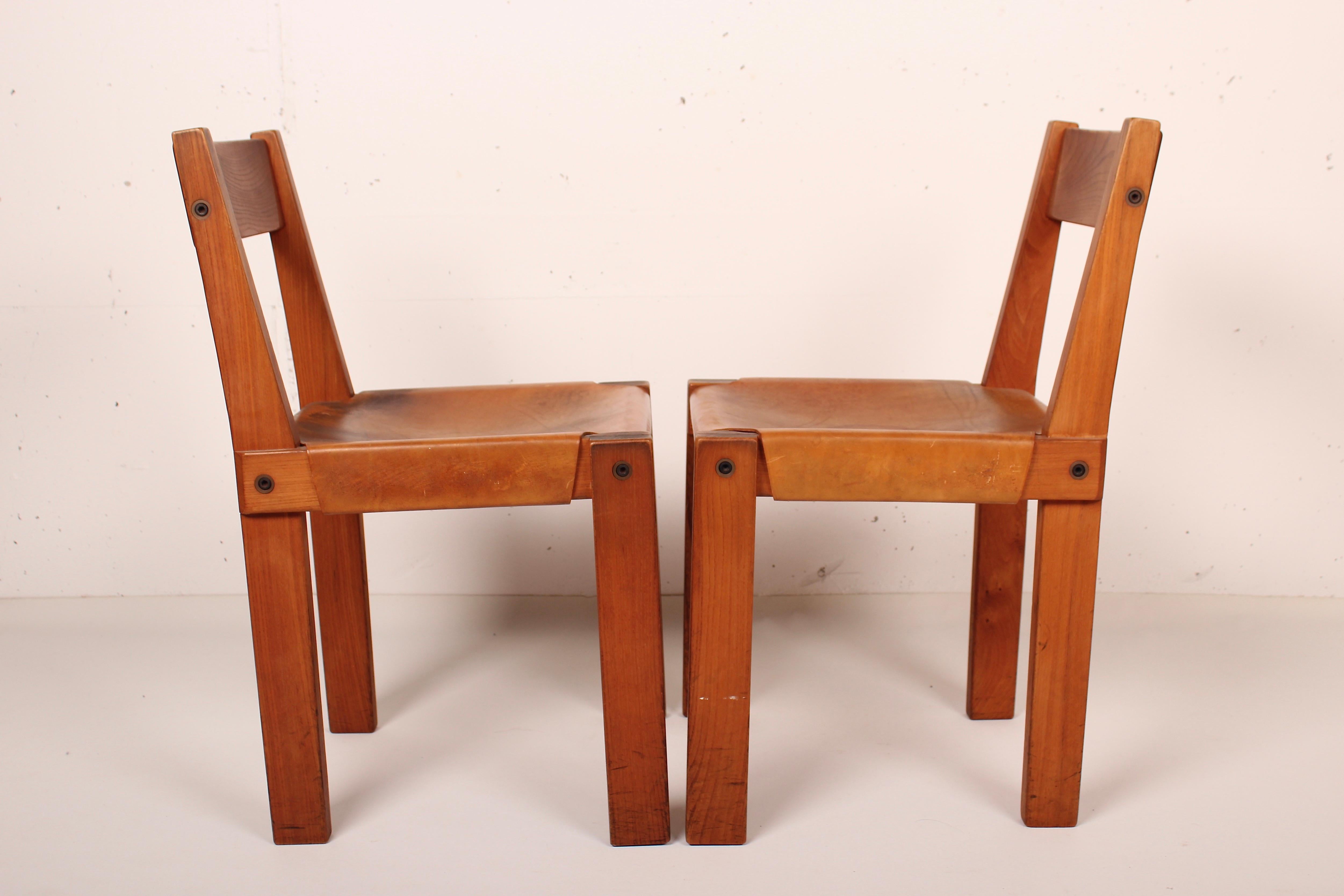 Pierre Chapo Set of Four Elm and Leather S 24 Dining Chairs, France, 1960s For Sale 1