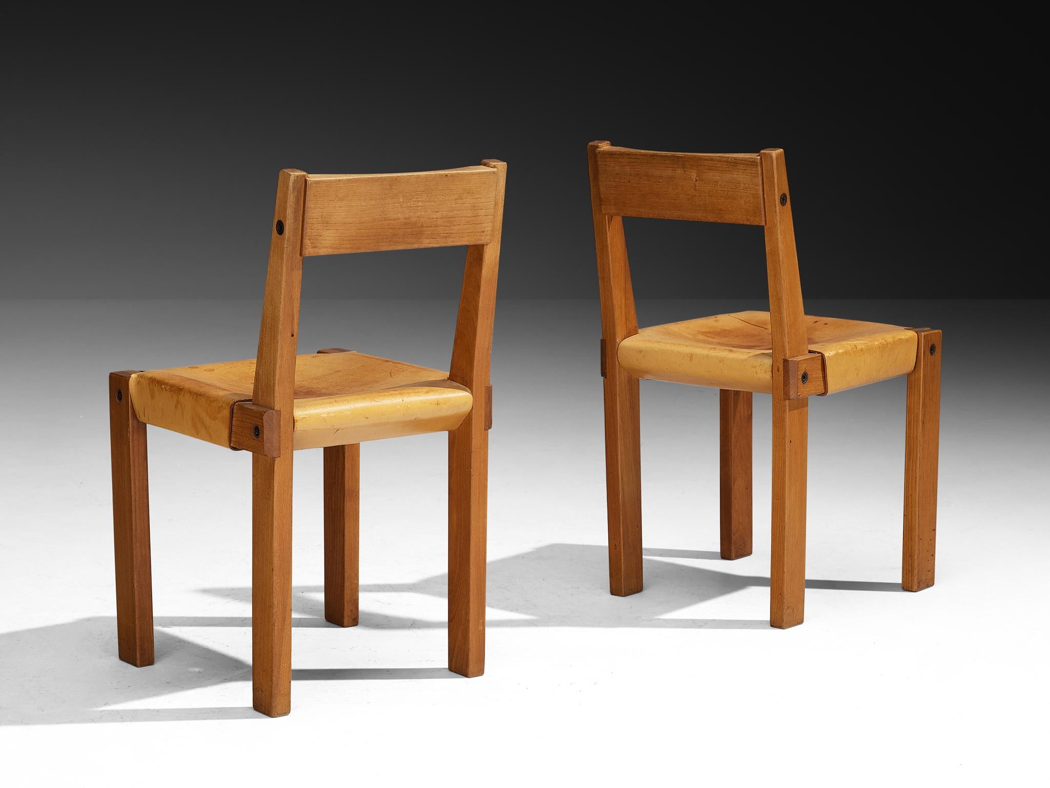 Pierre Chapo Set of Six 'S24' Dining Chairs in Cognac Leather im Angebot 1