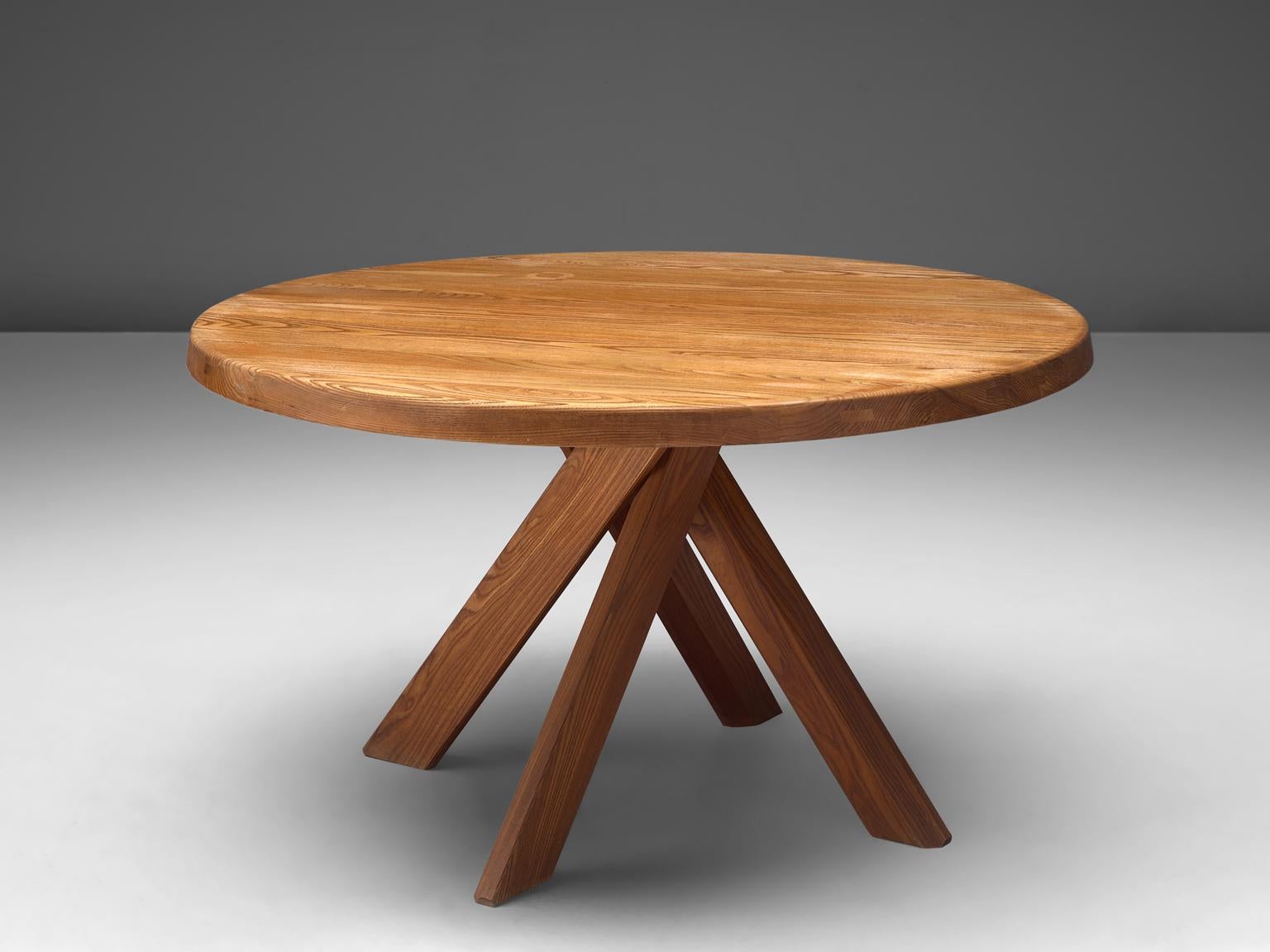 Pierre Chapo, dining table T21C Sfax, elm, France, circa 1973.

This T21C table of Pierre Chapo is in a good patinated condition. The shape of the base creates a very open look and makes this an object to make a space more interesting. The