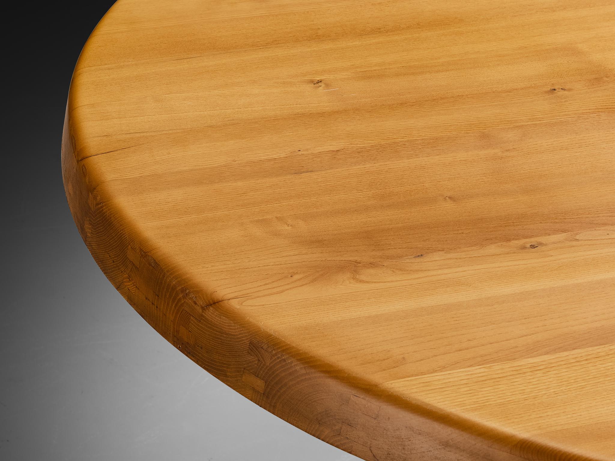 Pierre Chapo 'Sfax' T21E Table de salle à manger en orme massif 160cm/62.99in. Bon état - En vente à Waalwijk, NL