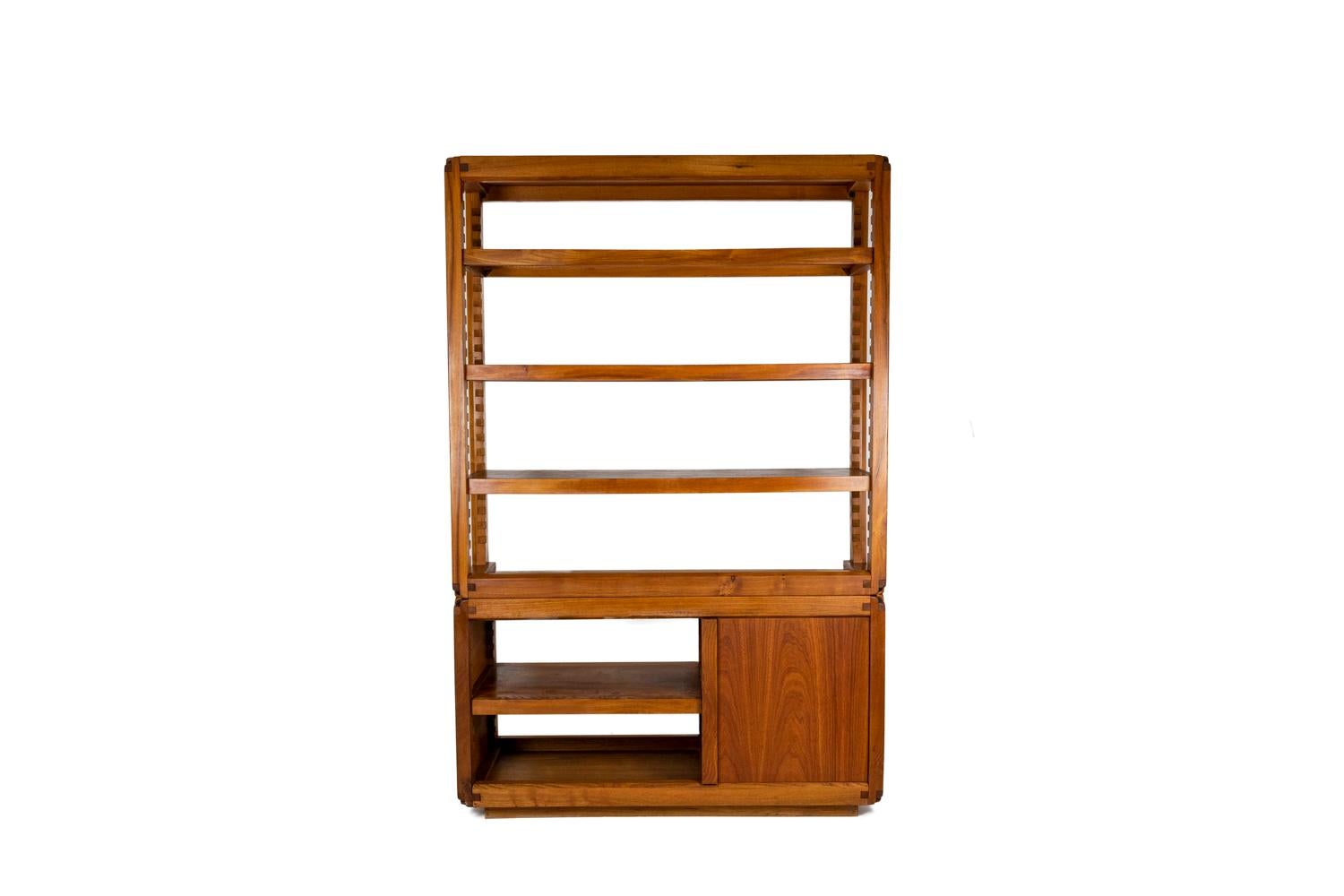 Pierre Chapo, Shelves Cabinet in Natural Elm, 1960s In Excellent Condition For Sale In Saint-Ouen, FR