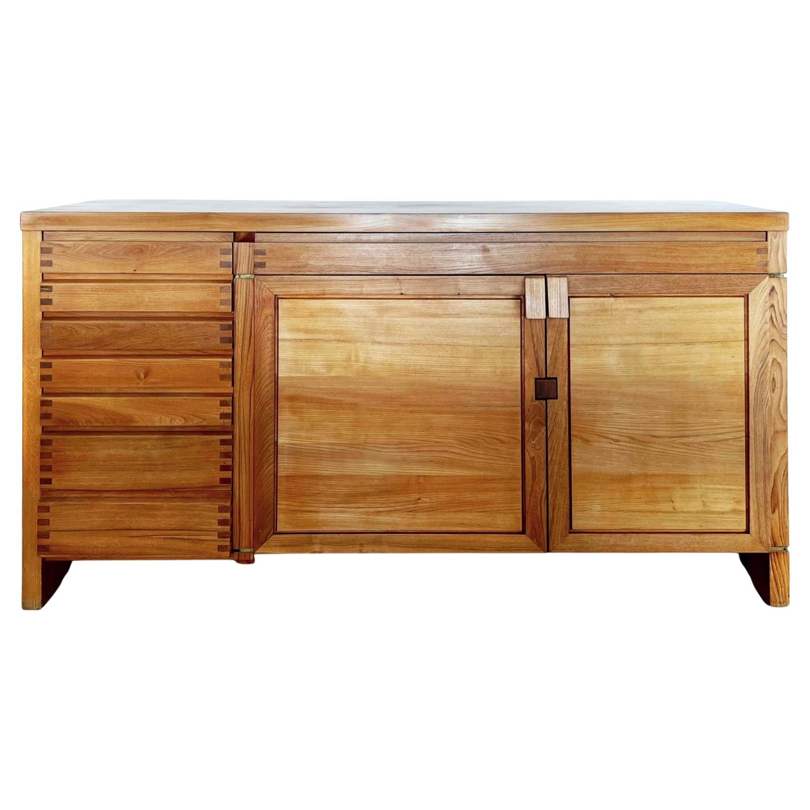 T21d Dining Table