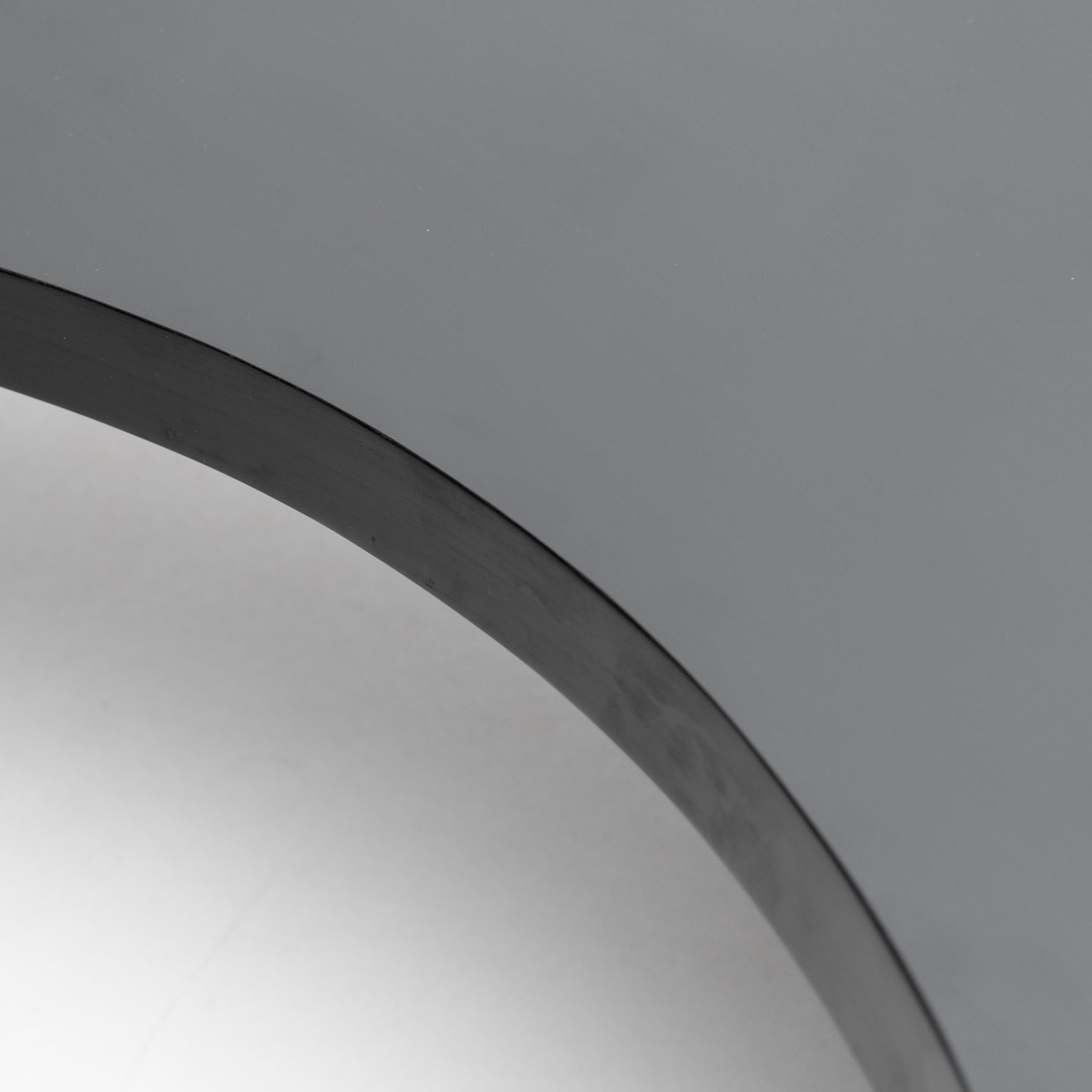 Sleek Sophistication: Pierre Chapo's T22 Table in Special Black Edition 4