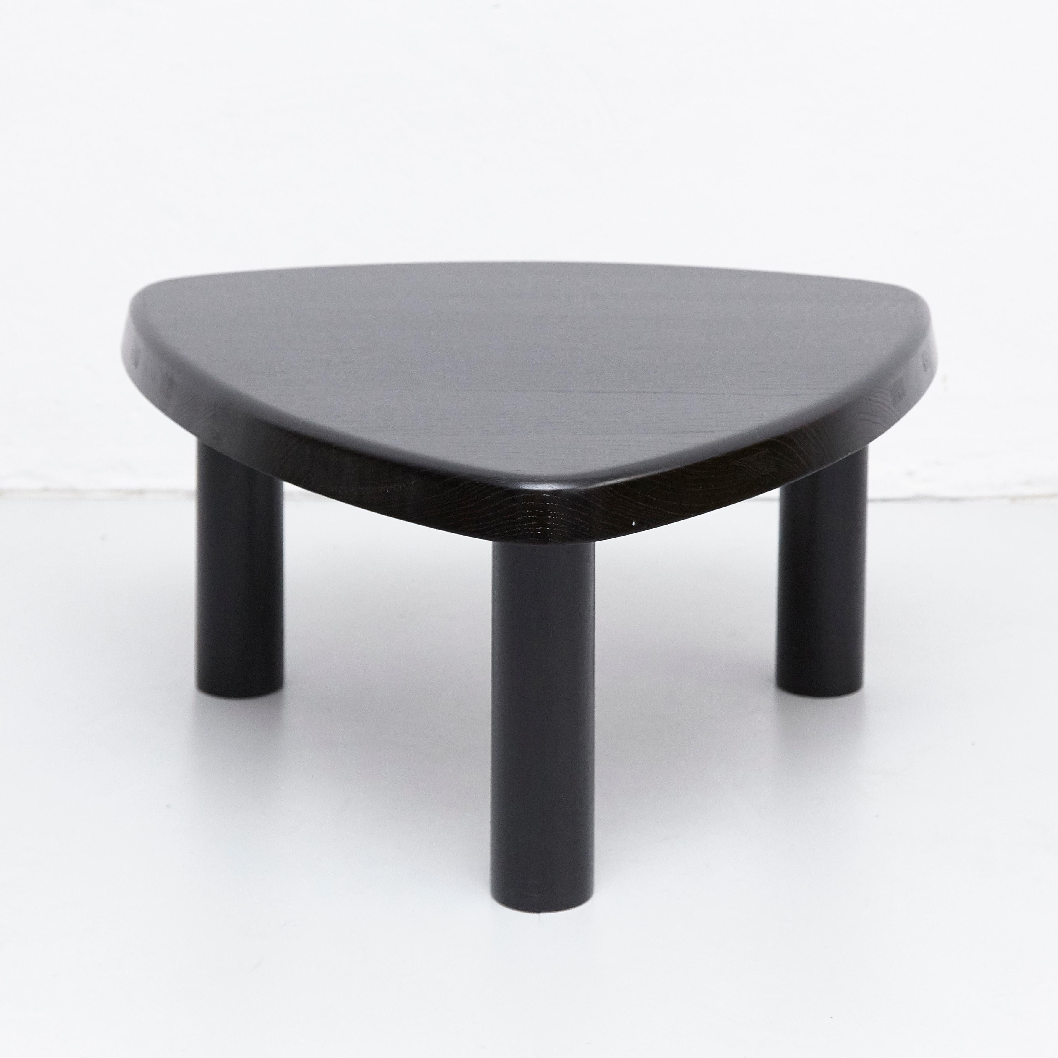 Side table designed by Pierre Chapo.
Manufactured by Chapo Creation, 2019.
Oakwood.

In good original condition, with minor wear consistent with age and use, preserving a beautiful patina.

Pierre Chapo is born in a family of craftsmen. After