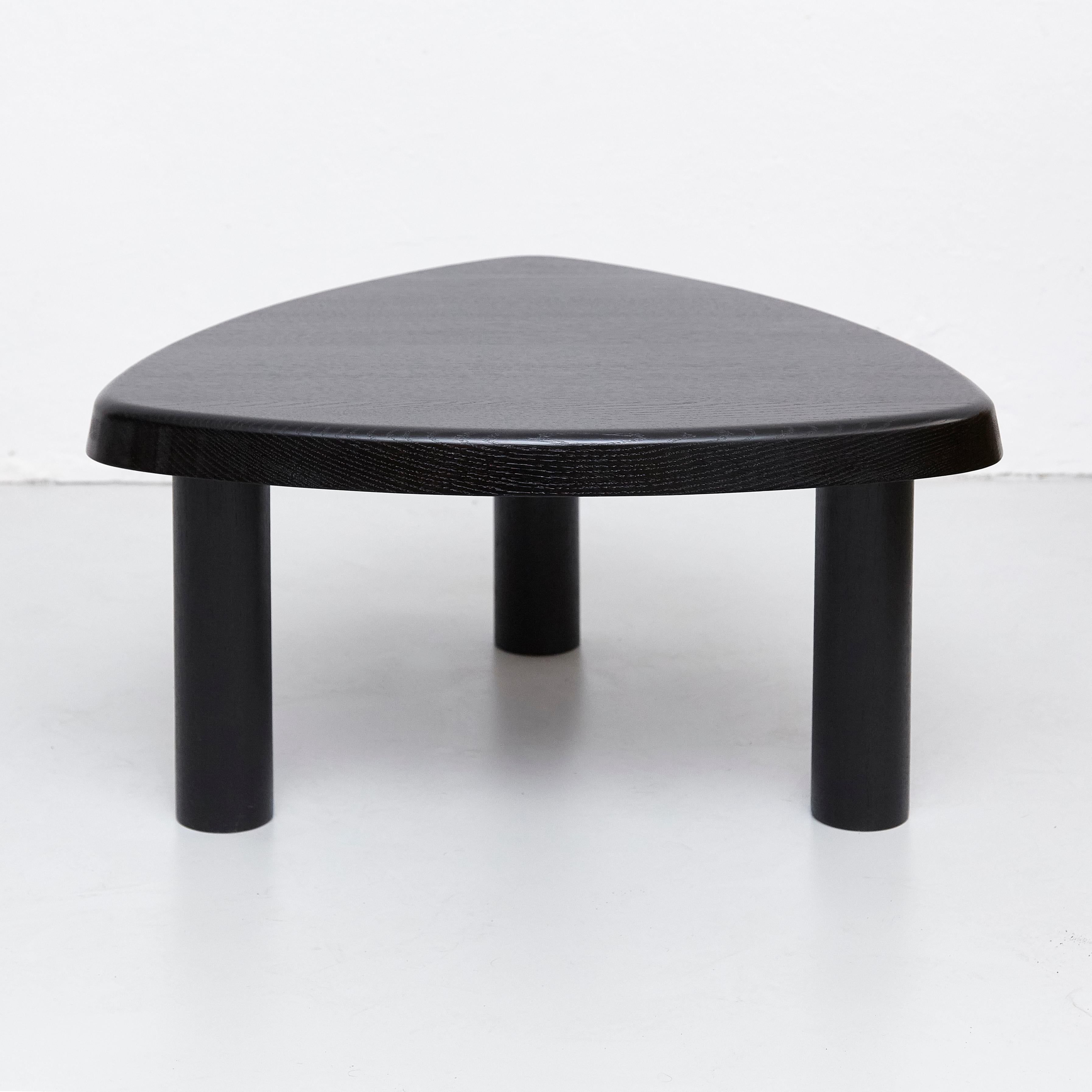Side table designed by Pierre Chapo.
Manufactured by Chapo Creation, 2019.
Oakwood.

In good original condition, with minor wear consistent with age and use, preserving a beautiful patina.

Pierre Chapo is born in a family of craftsmen. After