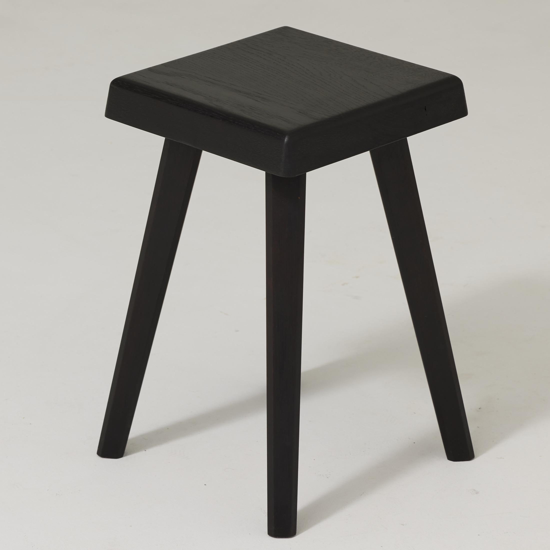 Pierre Chapo, Hocker aus schwarzem Holz, Sonderausgabe im Angebot 1