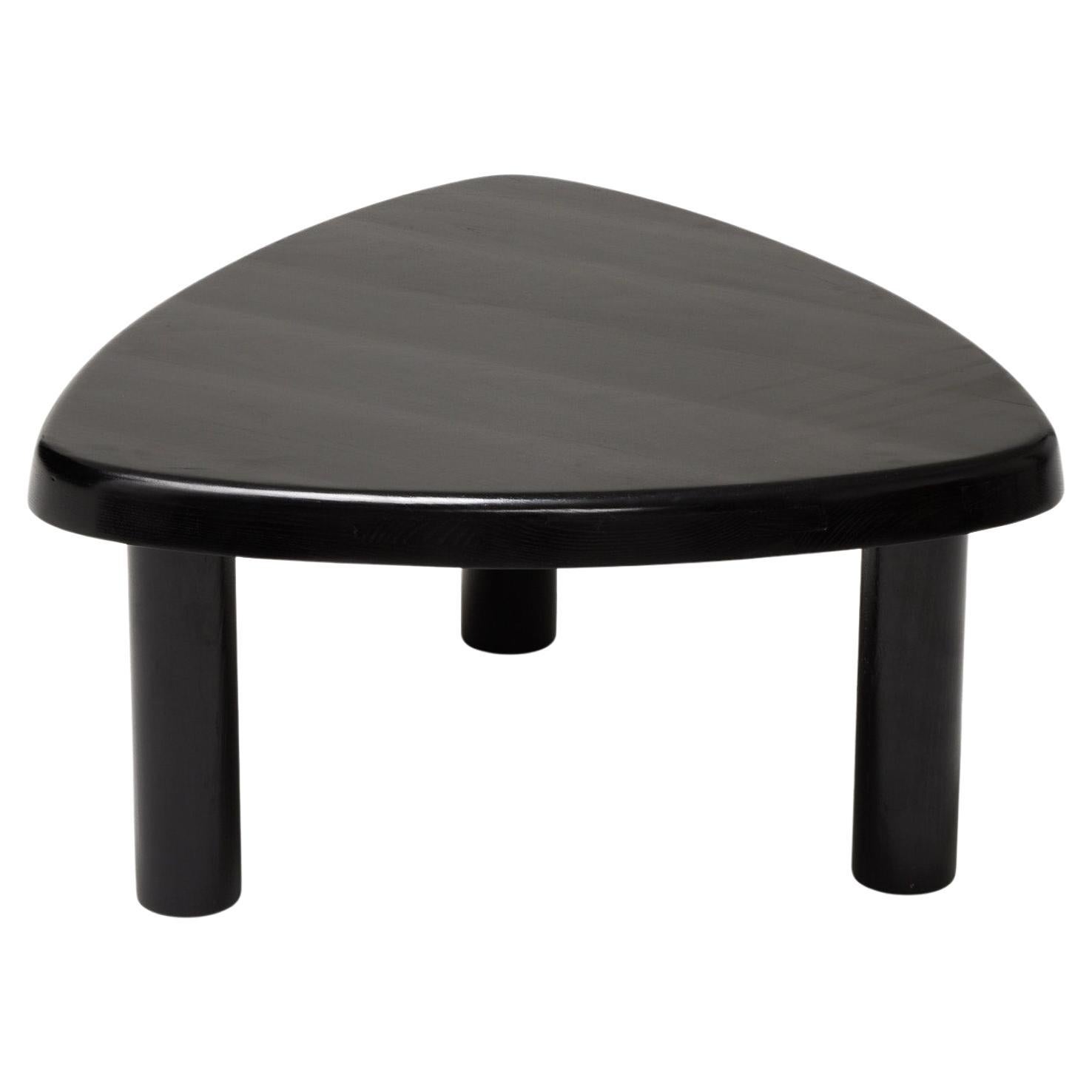 Schwarzer Holz-Beistelltisch T23 von Pierre Chapo, Sonderausgabe im Angebot