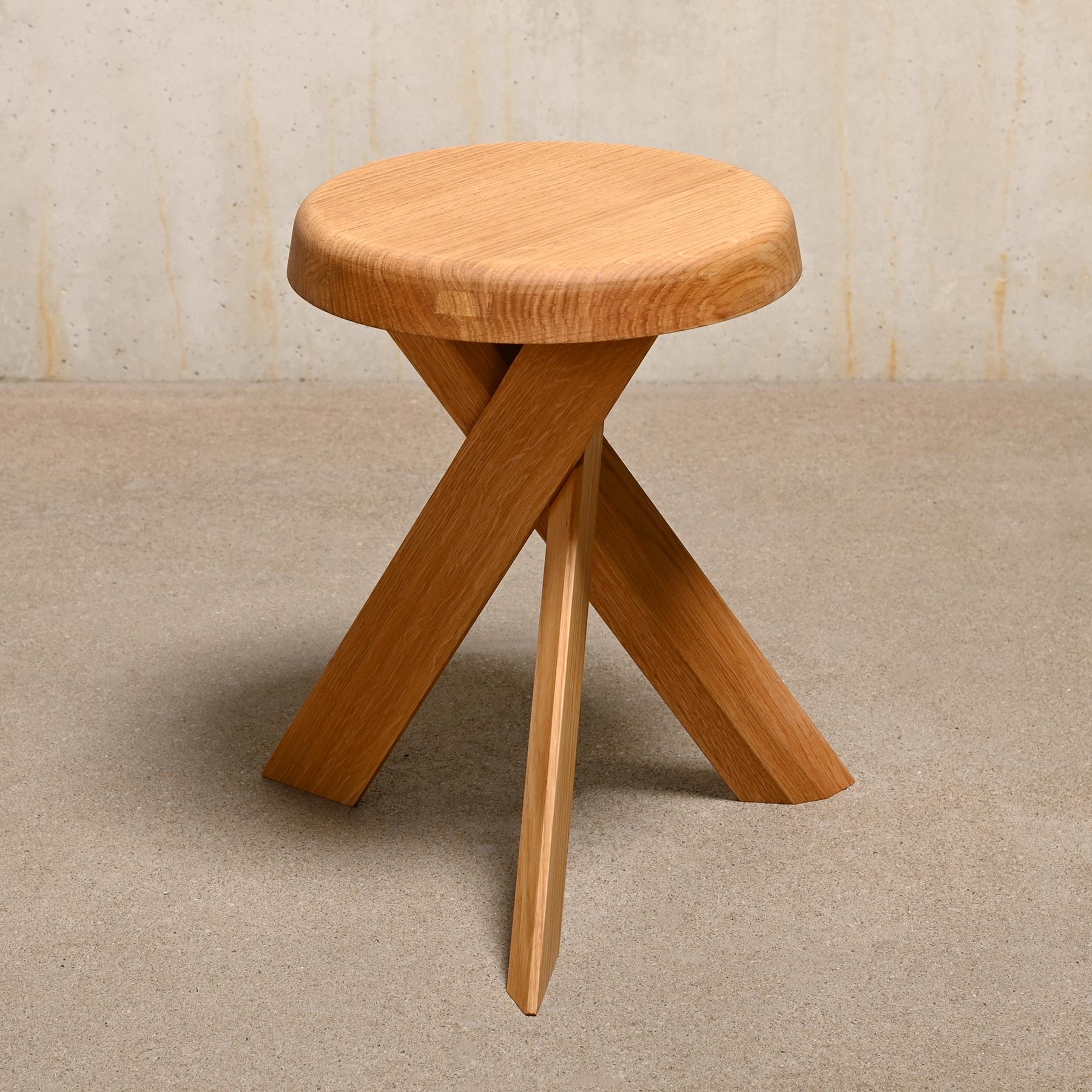 Stool S31A designed by Pierre Chapo around 1960 and manufactured by Chapo Creation in France, 2023. 
Solid oak wood finished in naturel oil. Excellent original condition and signed by manufacture stamp.

This stool can also be ordered in solid