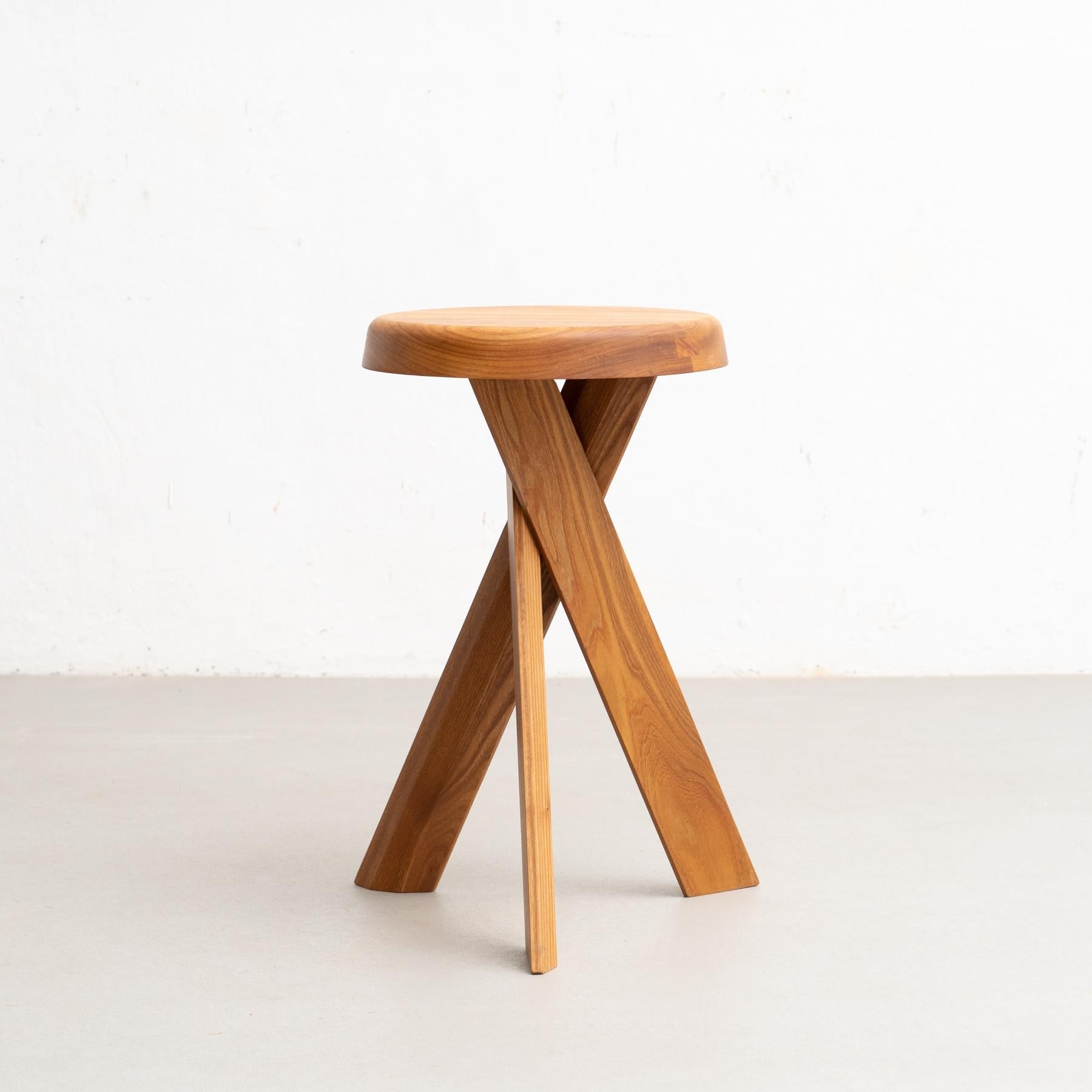 S 31 A stool designed by Pierre Chapo, circa 1960.

Manufactured by Chapo Creation in France, 2020.

Stamped solid elmwood.

In good original condition, with minor wear consistent with age and use, preserving a beautiful patina.

Pierre