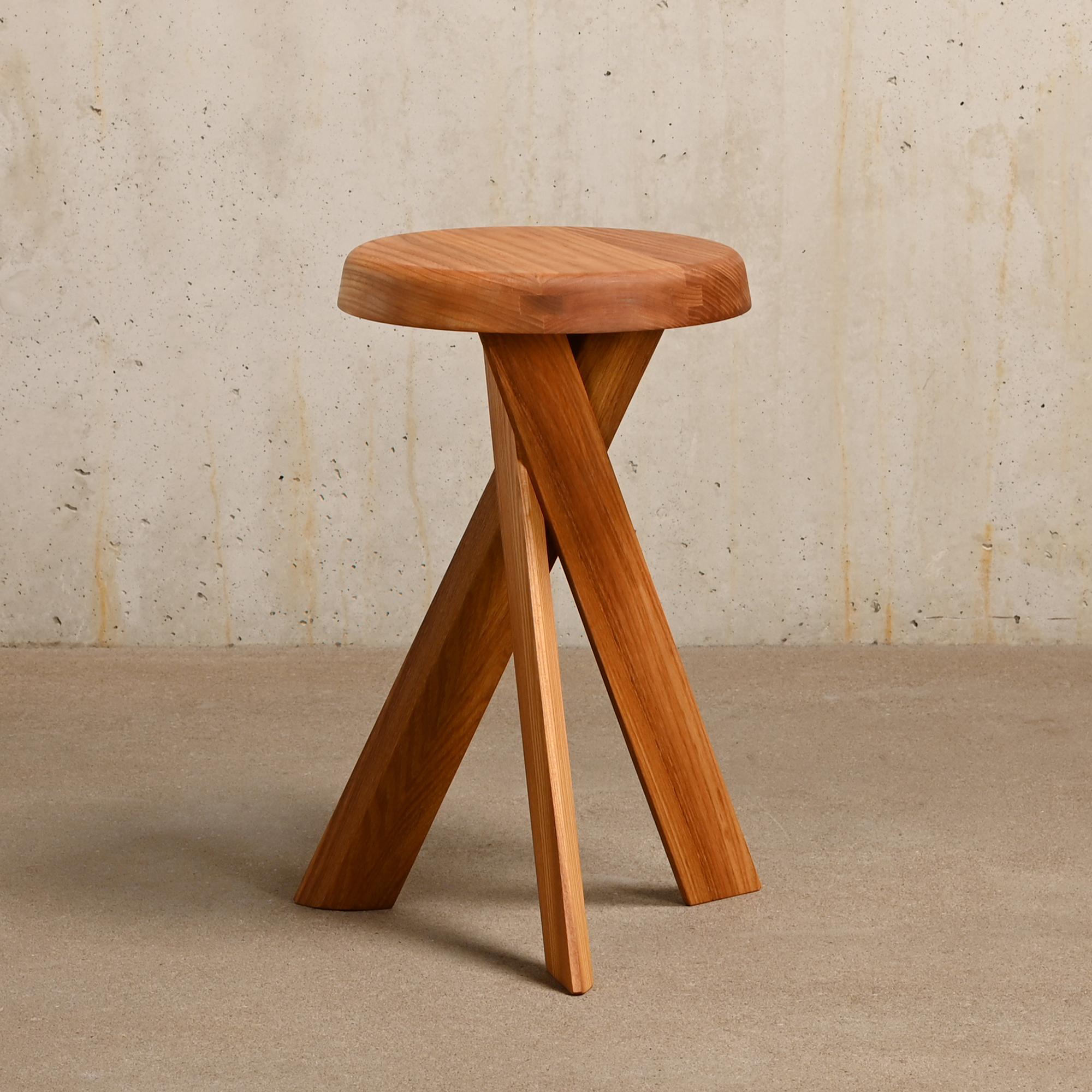 Pierre Chapo Stool S31b in Solid Elm by Chapo Creation, France In Excellent Condition In Amsterdam, NL