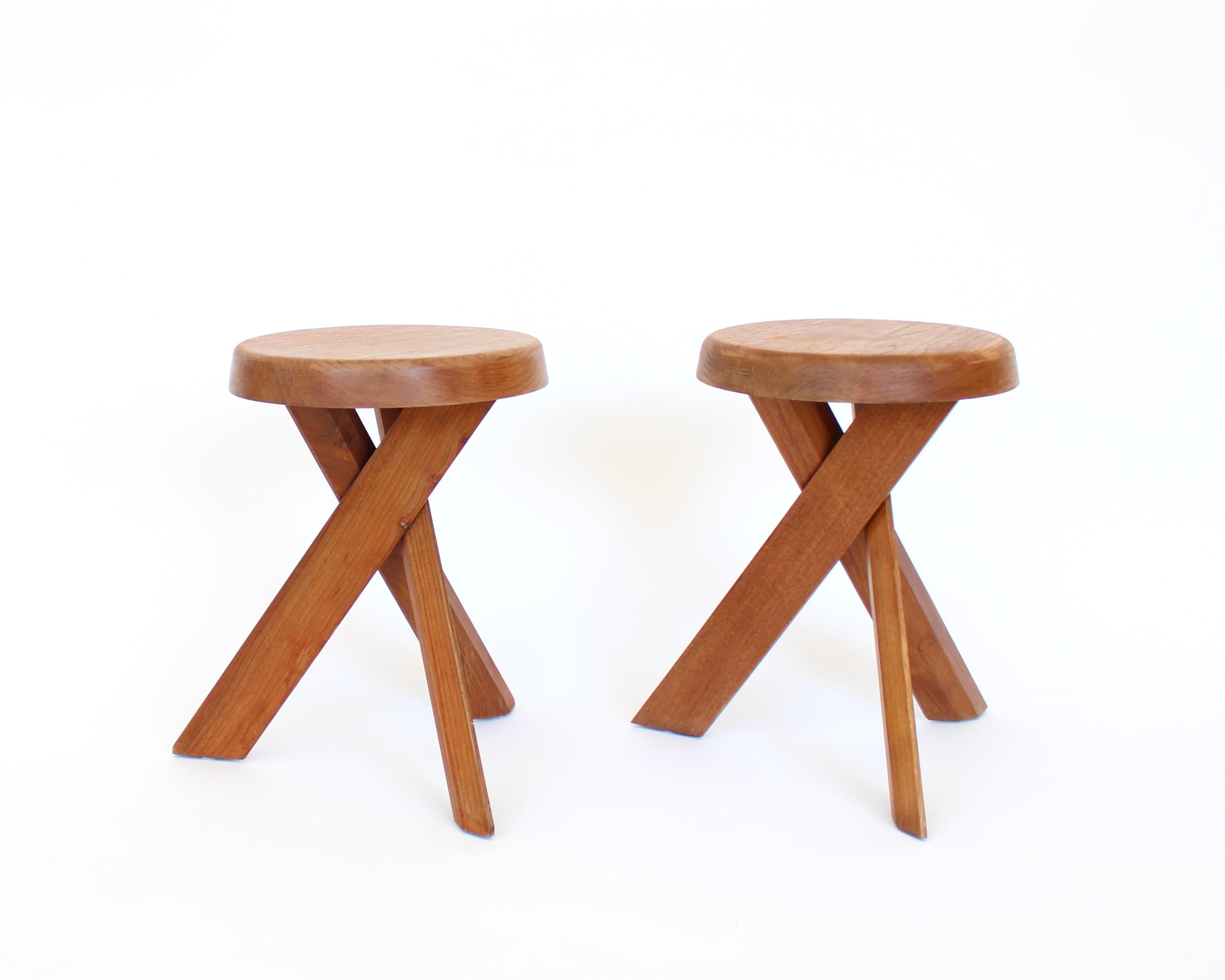 Mid-Century Modern Pierre Chapo Stools Tabourets Pair S31 Elm France c1974 Vintage For Sale