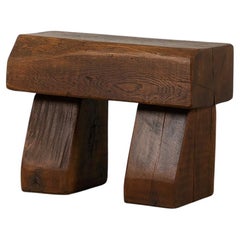 Pierre Chapo Stil 1970er Brutalist Hand-geschnitzt Massivholz Hocker Beistelltisch