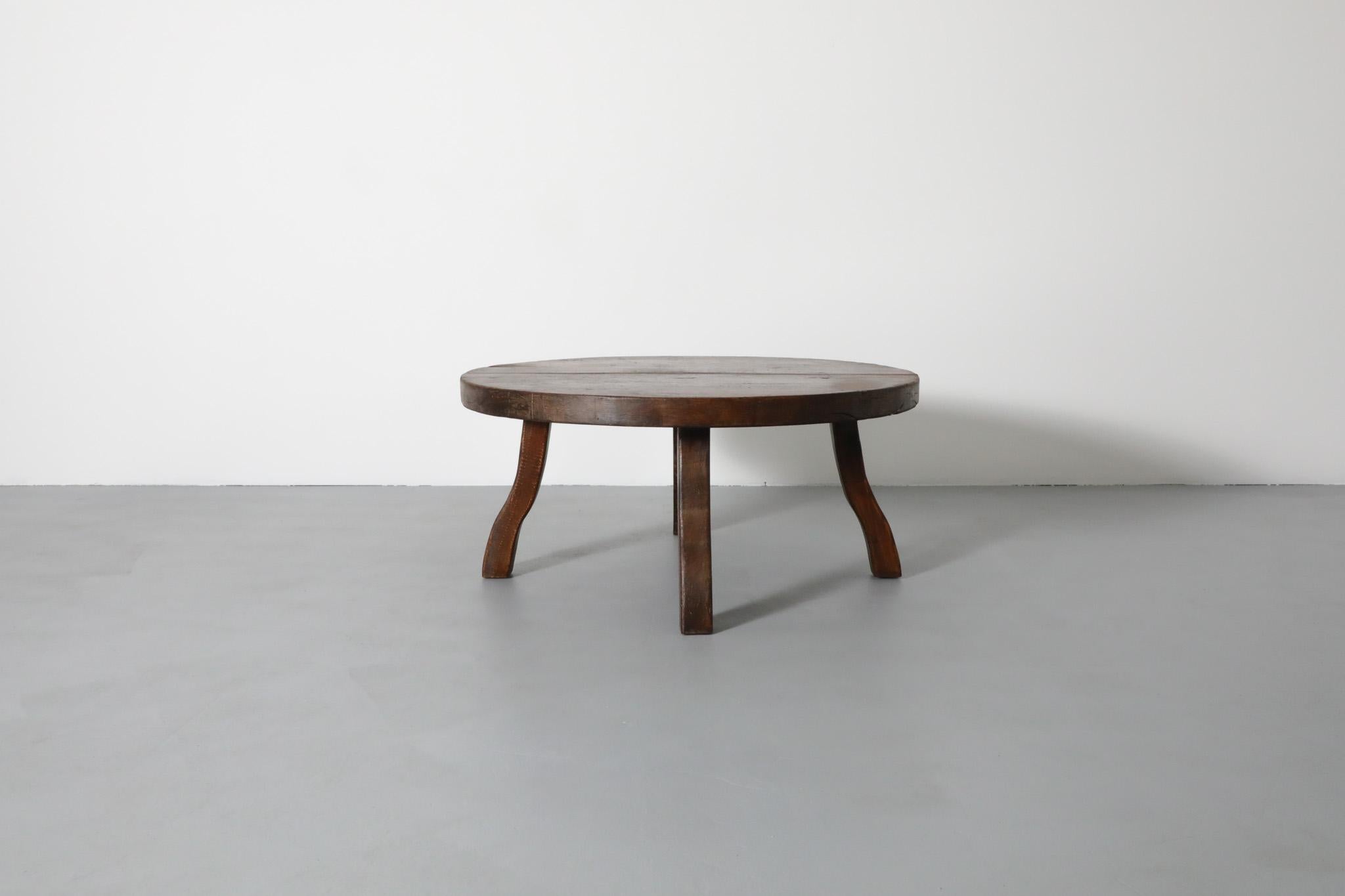 Pierre Chapo Style Brutalist Oak Coffee Table with Curved Legs In Good Condition For Sale In Los Angeles, CA