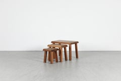 Pierre Chapo Stil Eiche Nisttische, Satz von 3, Frankreich, 1960-70er Jahre