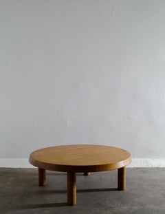 Pierre Chapo "T02" Coffee Table in Solid Elm Produced in France, 1970s