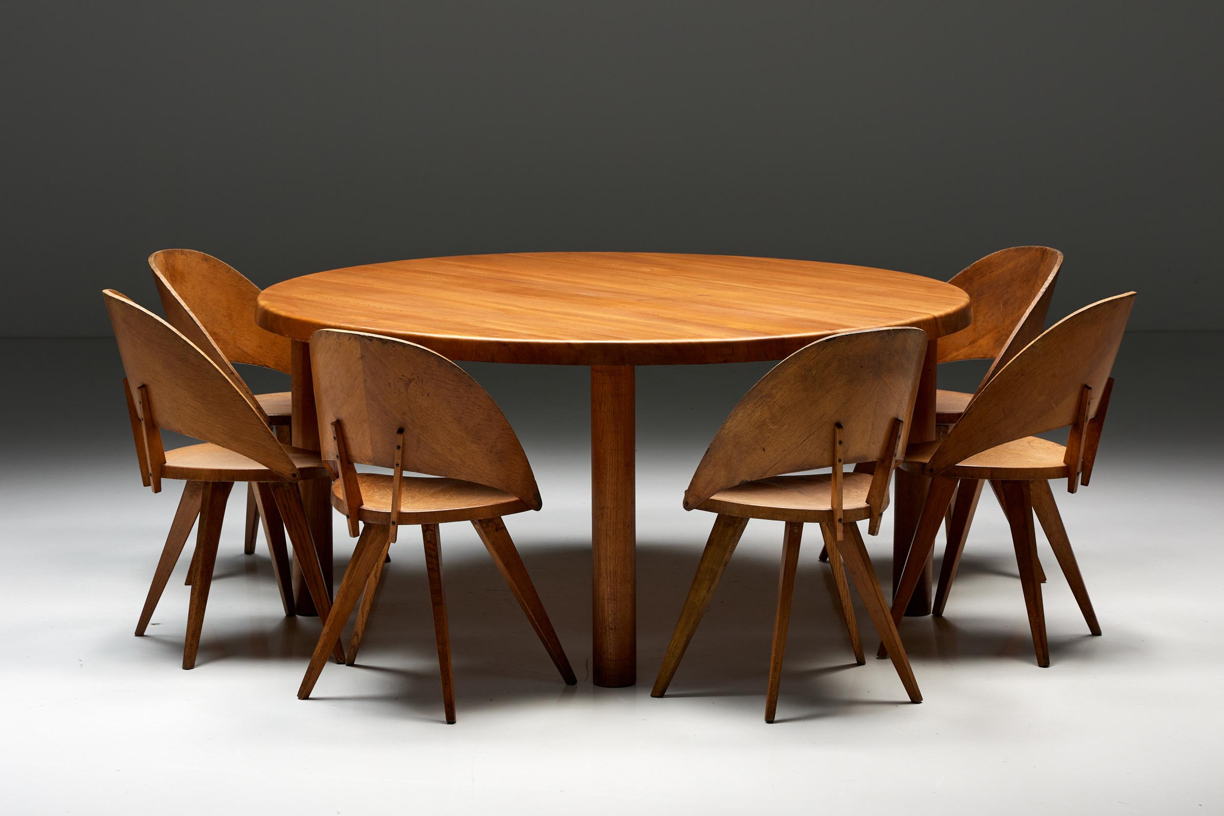 Pierre Chapo; Elmwood; Elm; France; Round Table; Brutalist; Woodworking; 1960s; Postmodern; Mid-Century Design; Rustic; Modernist;

Pierre Chapo early edition 'T02' dining table, a masterpiece of craftsmanship and style. Designed and manufactured