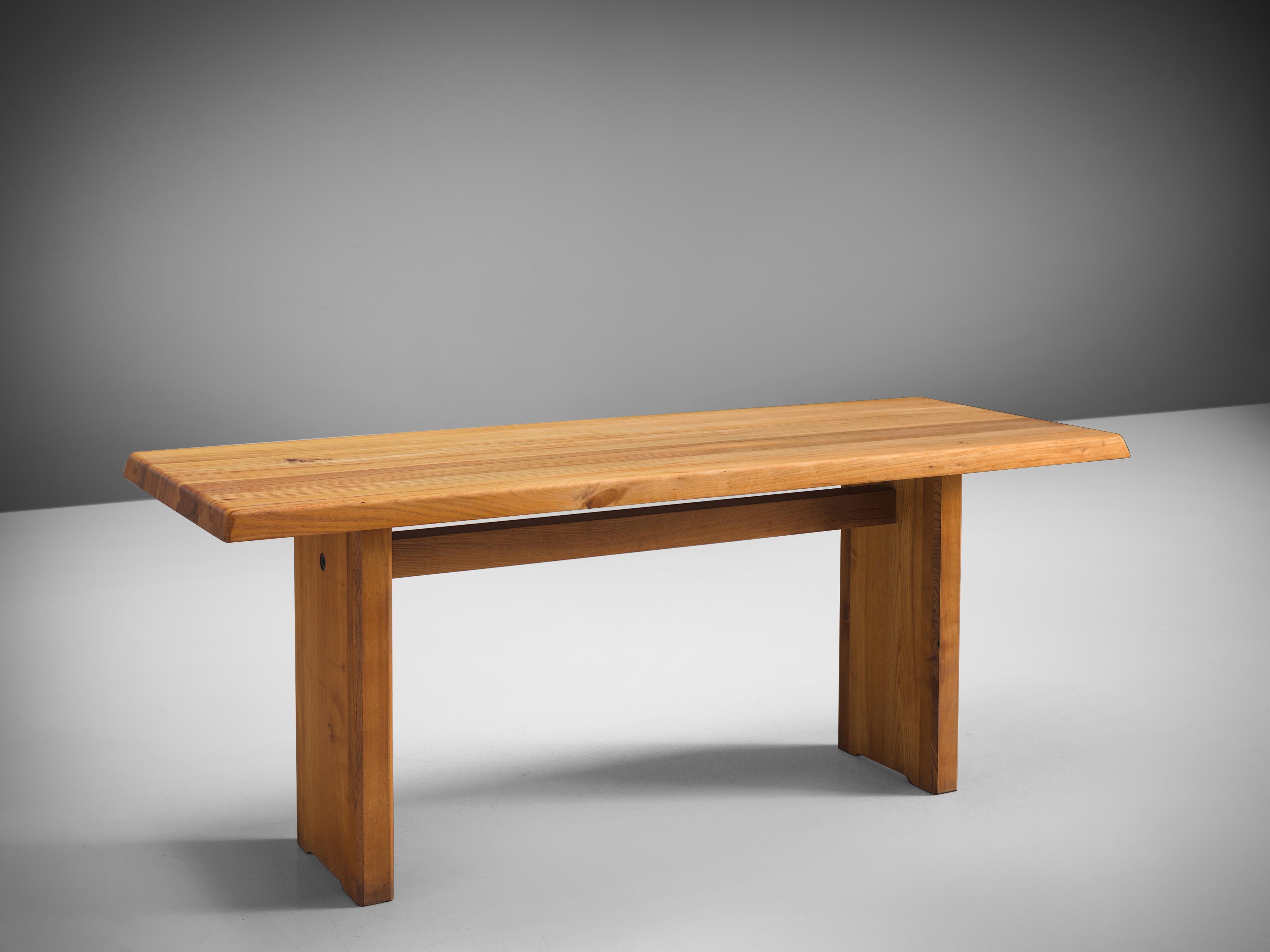 Pierre Chapo, dining table model T14C, elm, France, design 1960s, later production

This dining table is designed by the French designer Pierre Chapo. Strong and simplified design which clearly emerges the woods grain and natural look. The