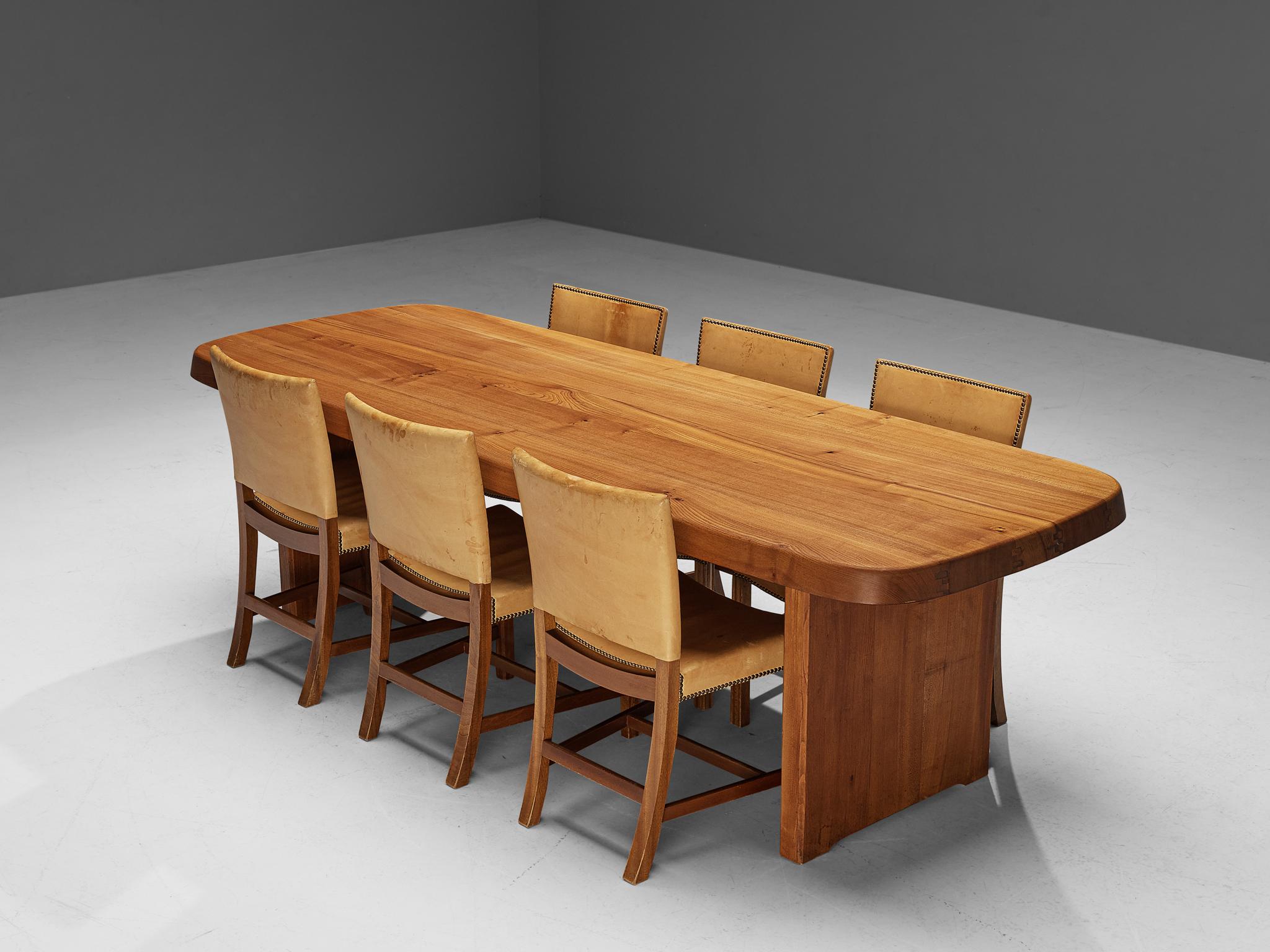 Early Pierre Chapo T20A Dining Table with Set of Six Kaare Klint 'Red Chairs' In Good Condition In Waalwijk, NL