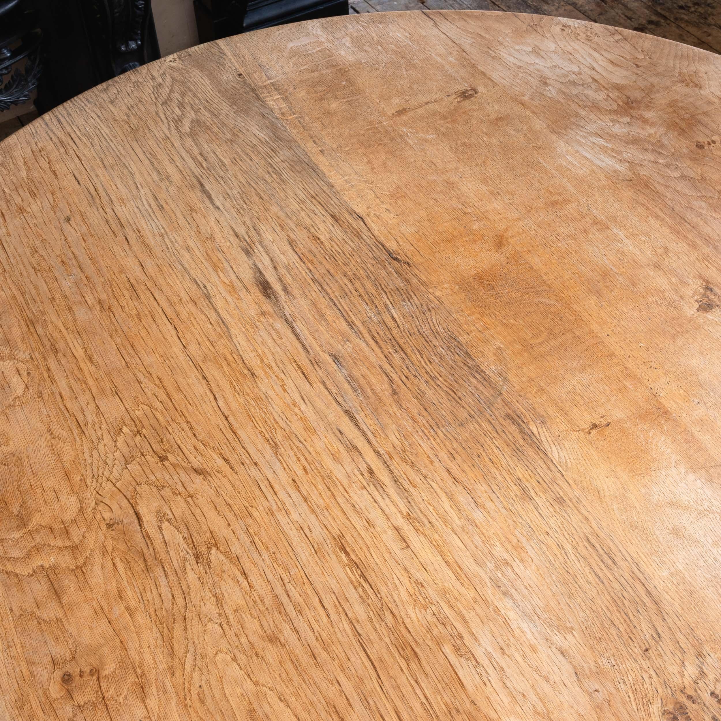 20ième siècle Pierre Chapo T21D Oak Dining Table en vente