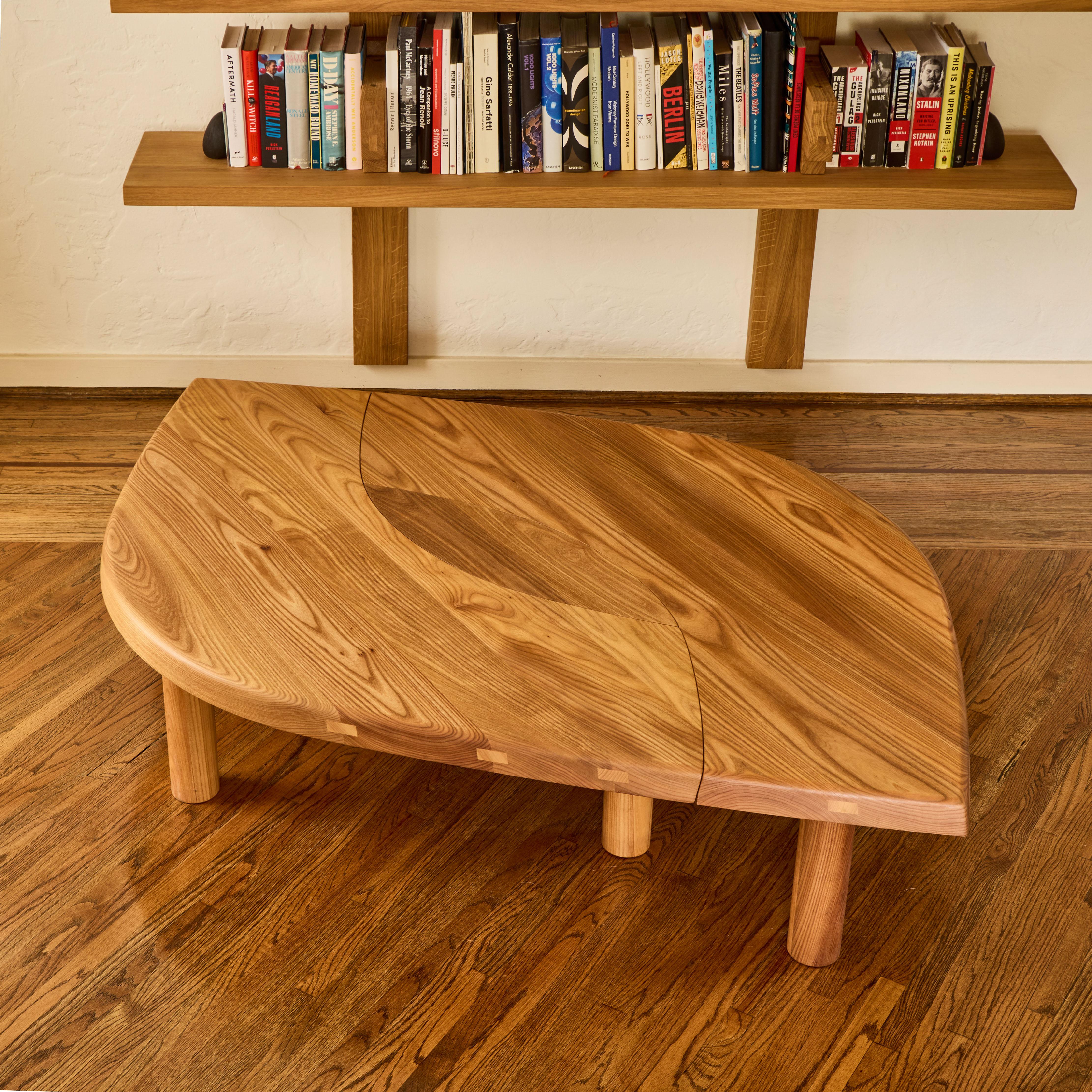 Pierre Chapo 'T22 Bow' Handcrafted Modular Low Table in Elm for Chapo Création For Sale 1