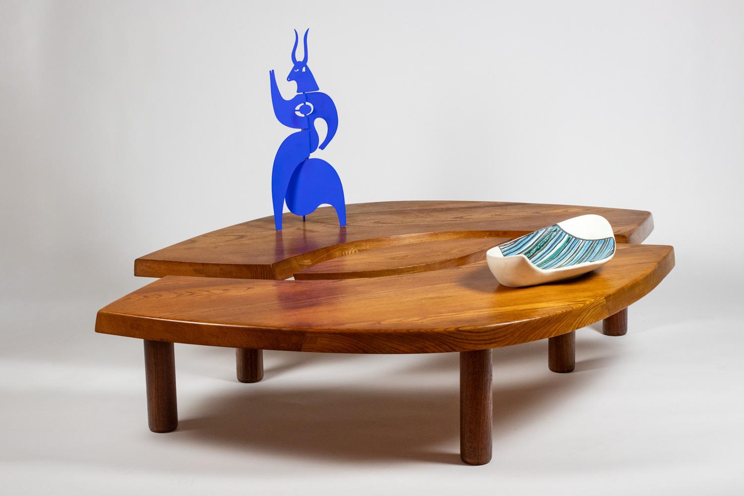 20ième siècle Pierre Chapo. Table basse modèle T22 C. Année 1972. en vente