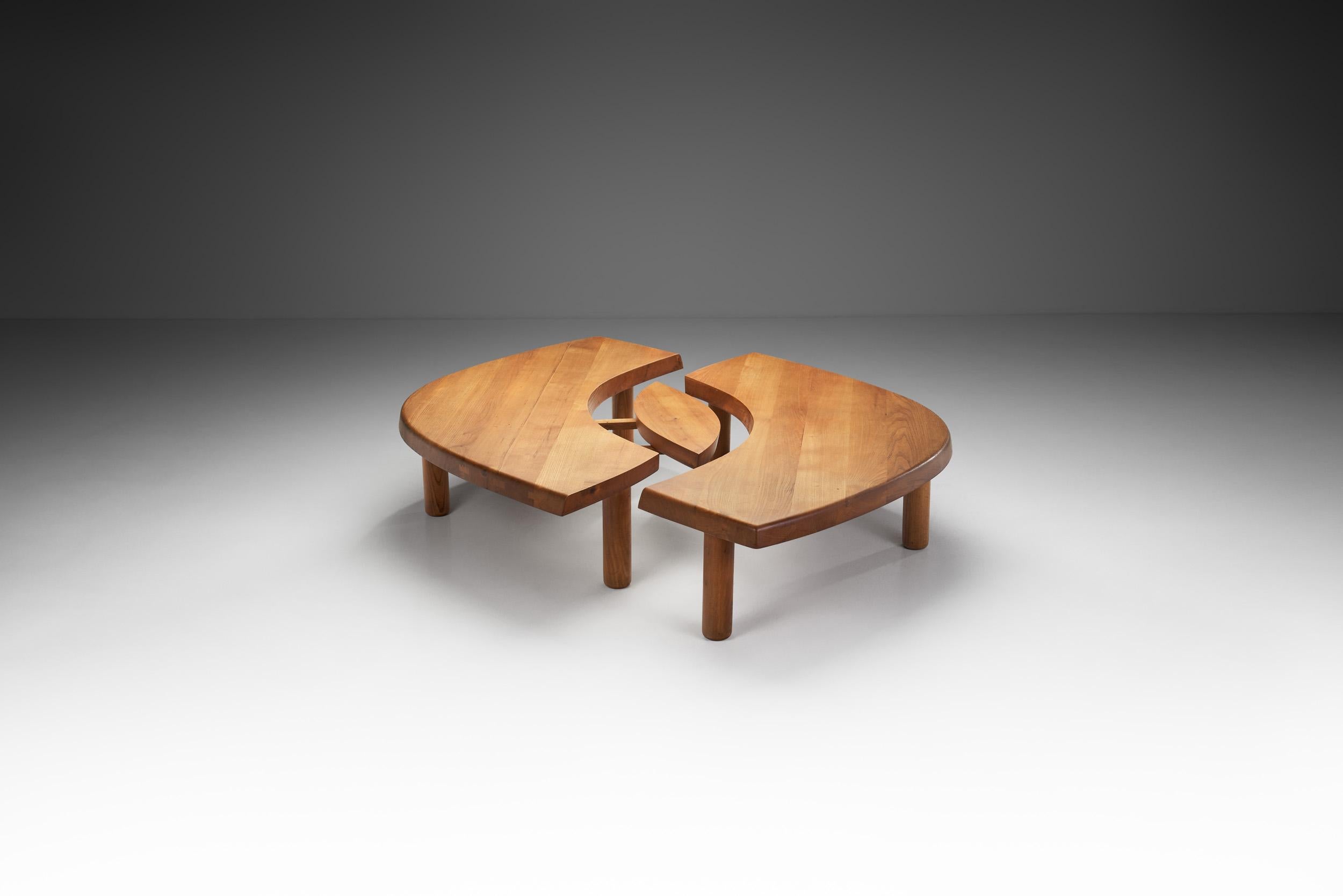 Français Table basse en orme « T22 » de Pierre Chapo, France, années 1970 en vente