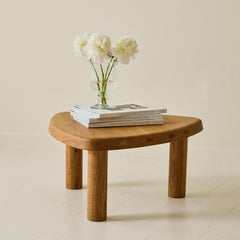 Table d'appoint en chêne « T23 » de Pierre Chapo, années 1960