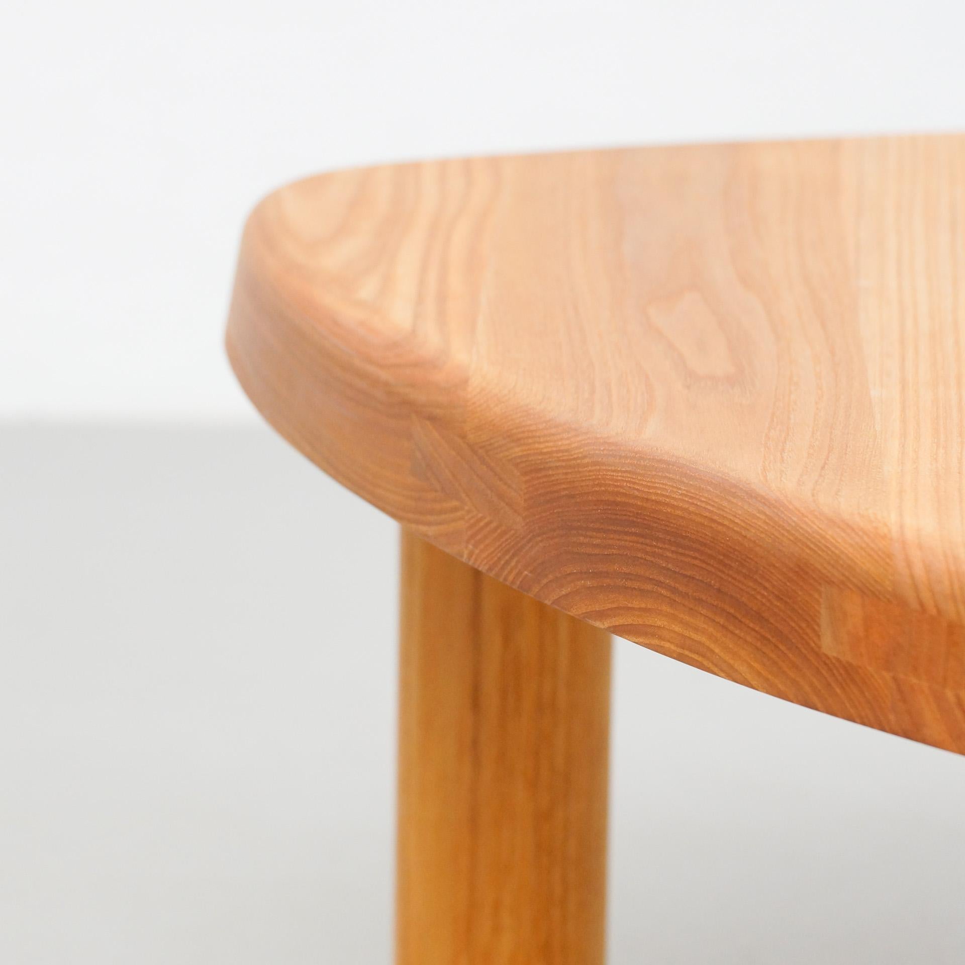 Pierre Chapo T23 Solid Elm Wood Formalist Side Table In Good Condition In Barcelona, Barcelona