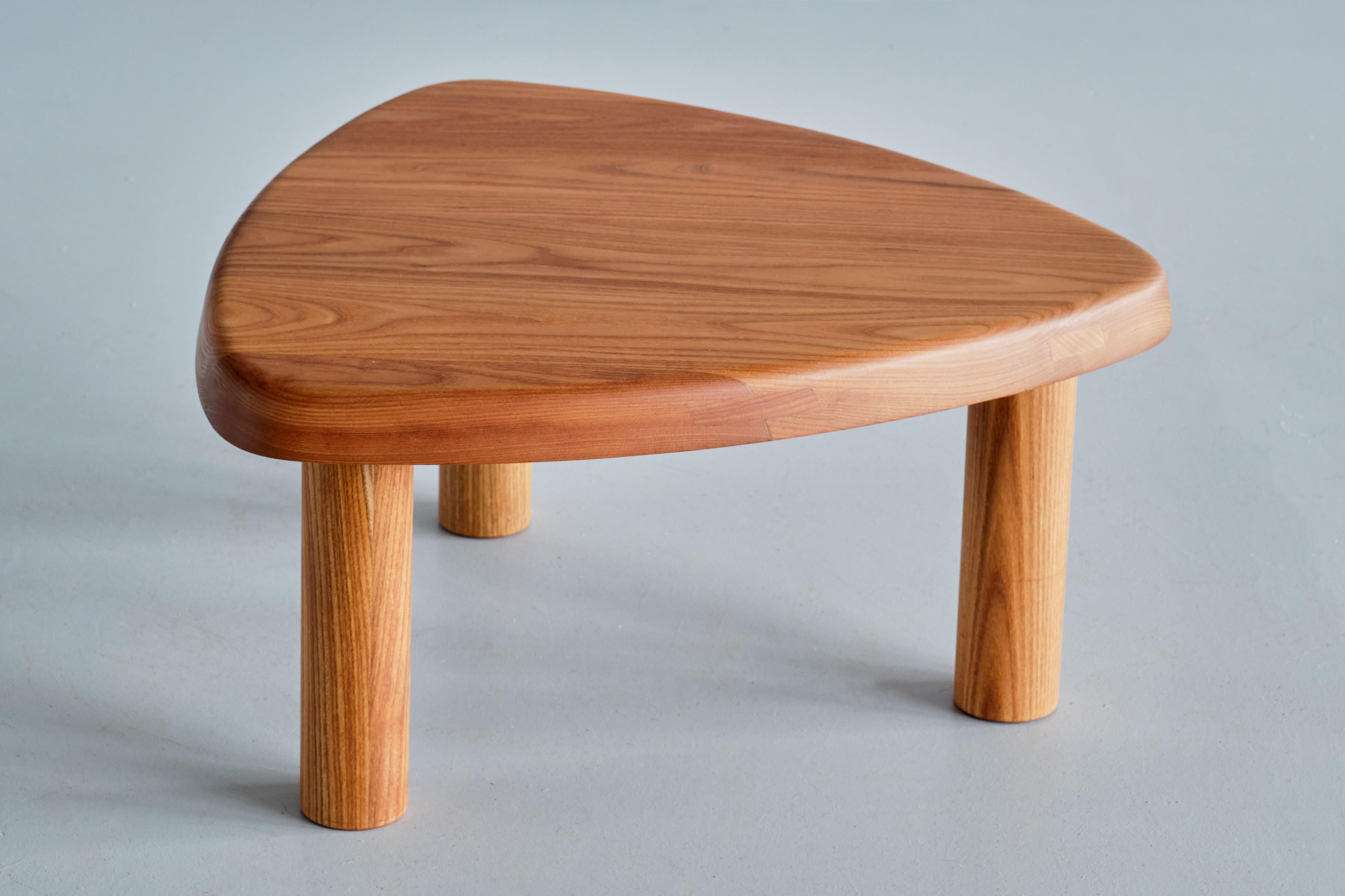 Pierre Chapo T23 Three Legged Side Table in Elm, Chapo Création, France, 2025 For Sale 5