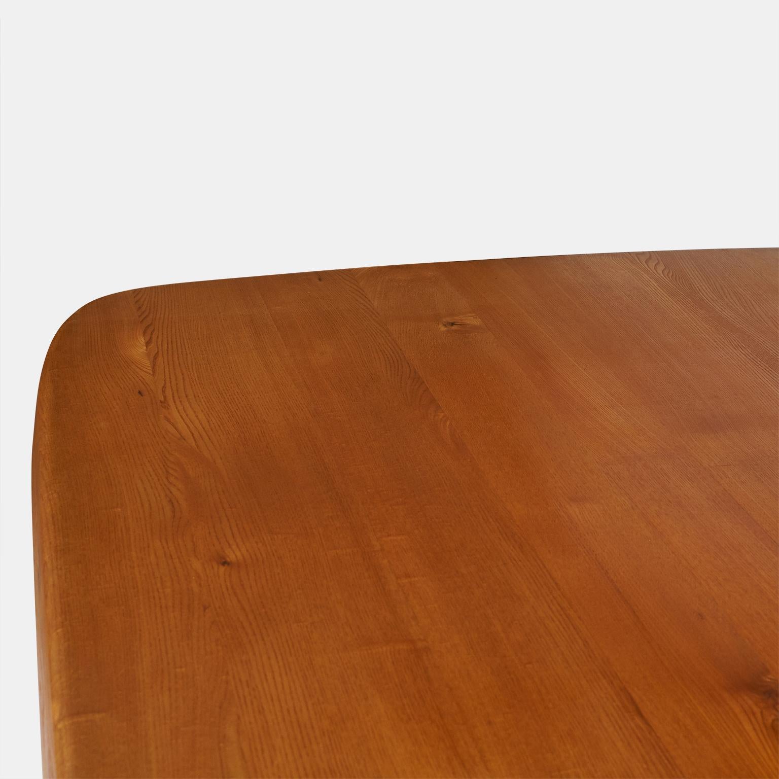 Pierre Chapo T35 Dining Table In Excellent Condition In San Francisco, CA
