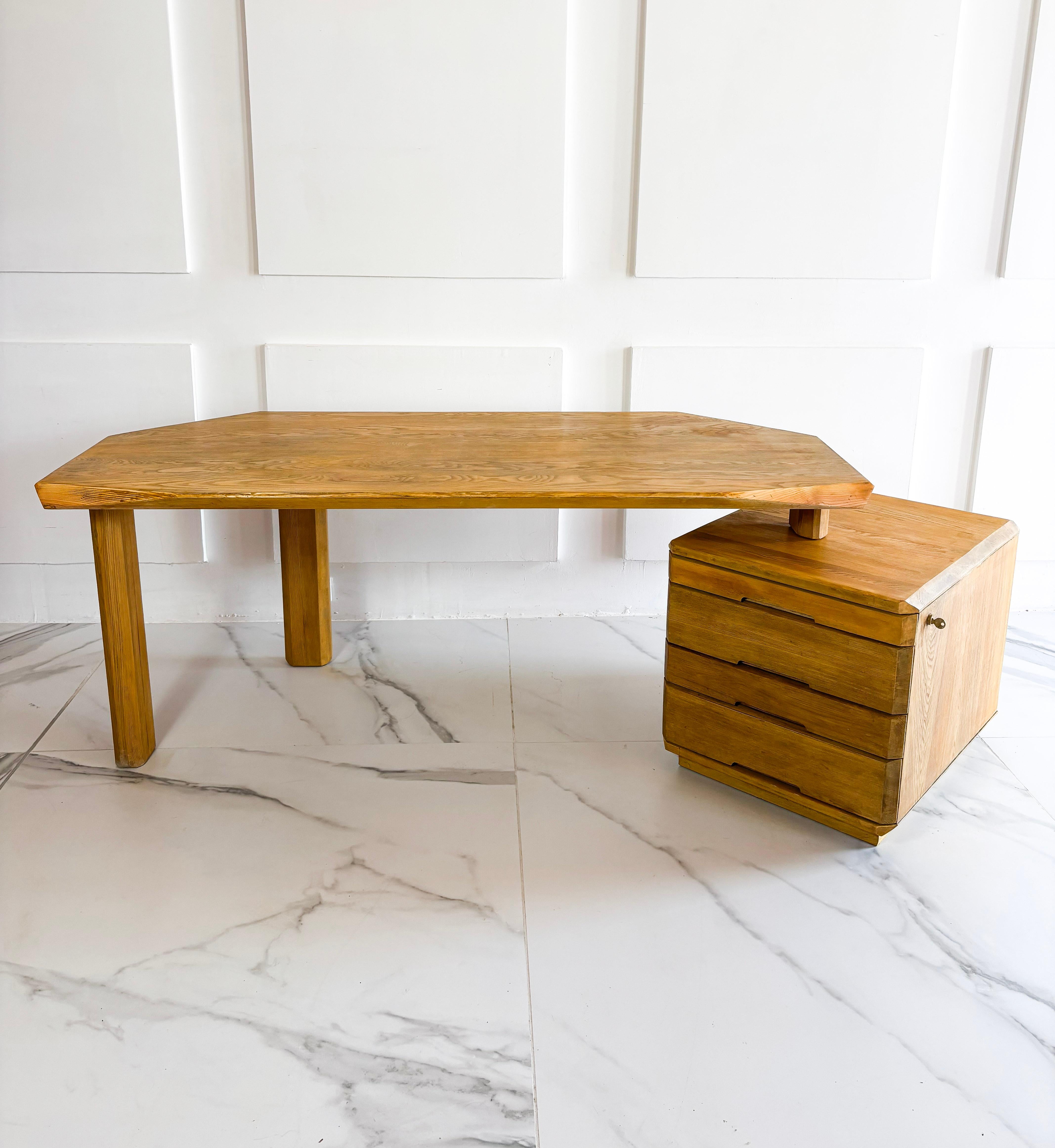 Pierre Chapo, vintage desk model B40 in solid elm, circa 1980 For Sale 5
