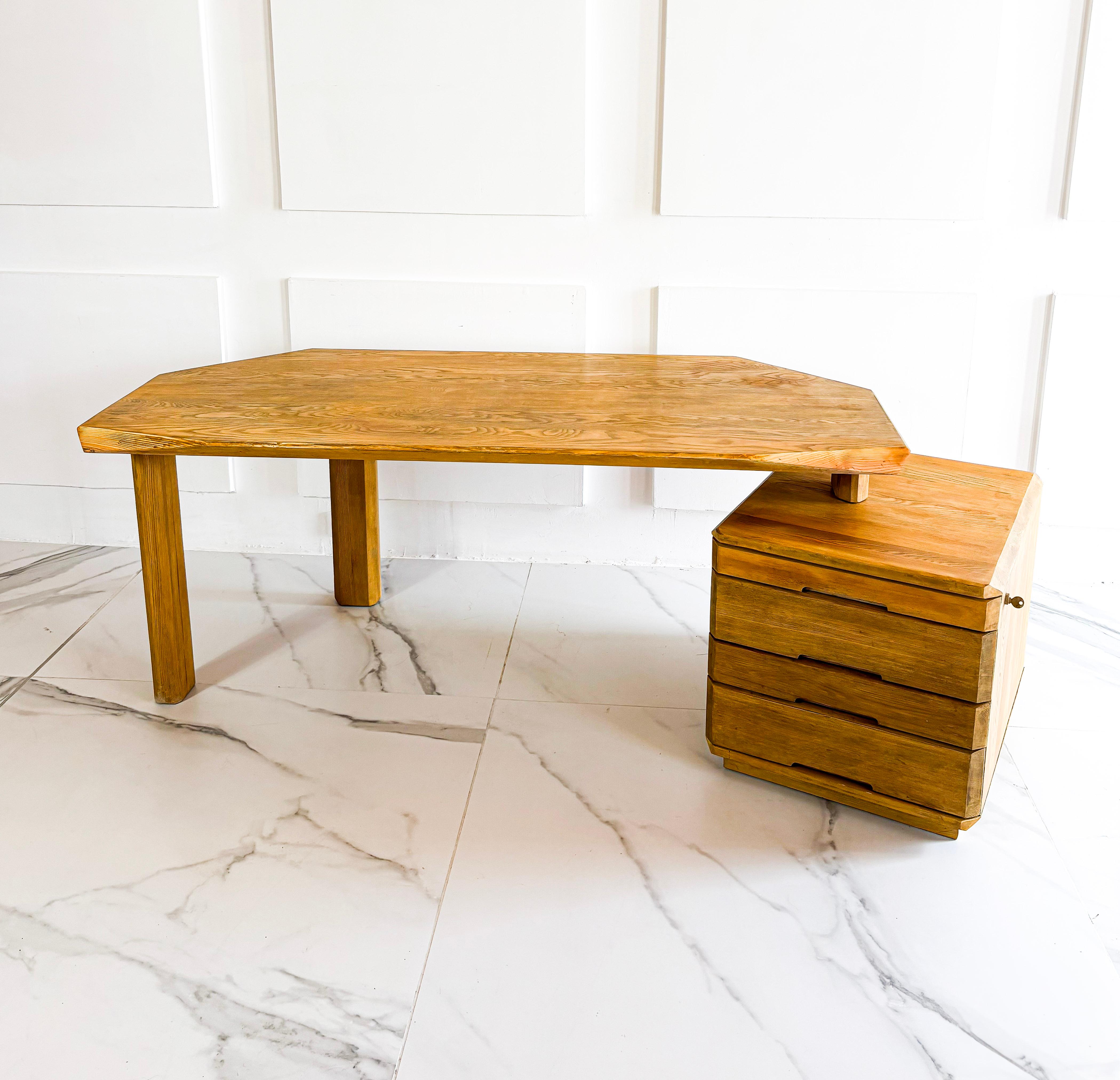Pierre Chapo, vintage desk model B40 in solid elm, circa 1980 For Sale 2