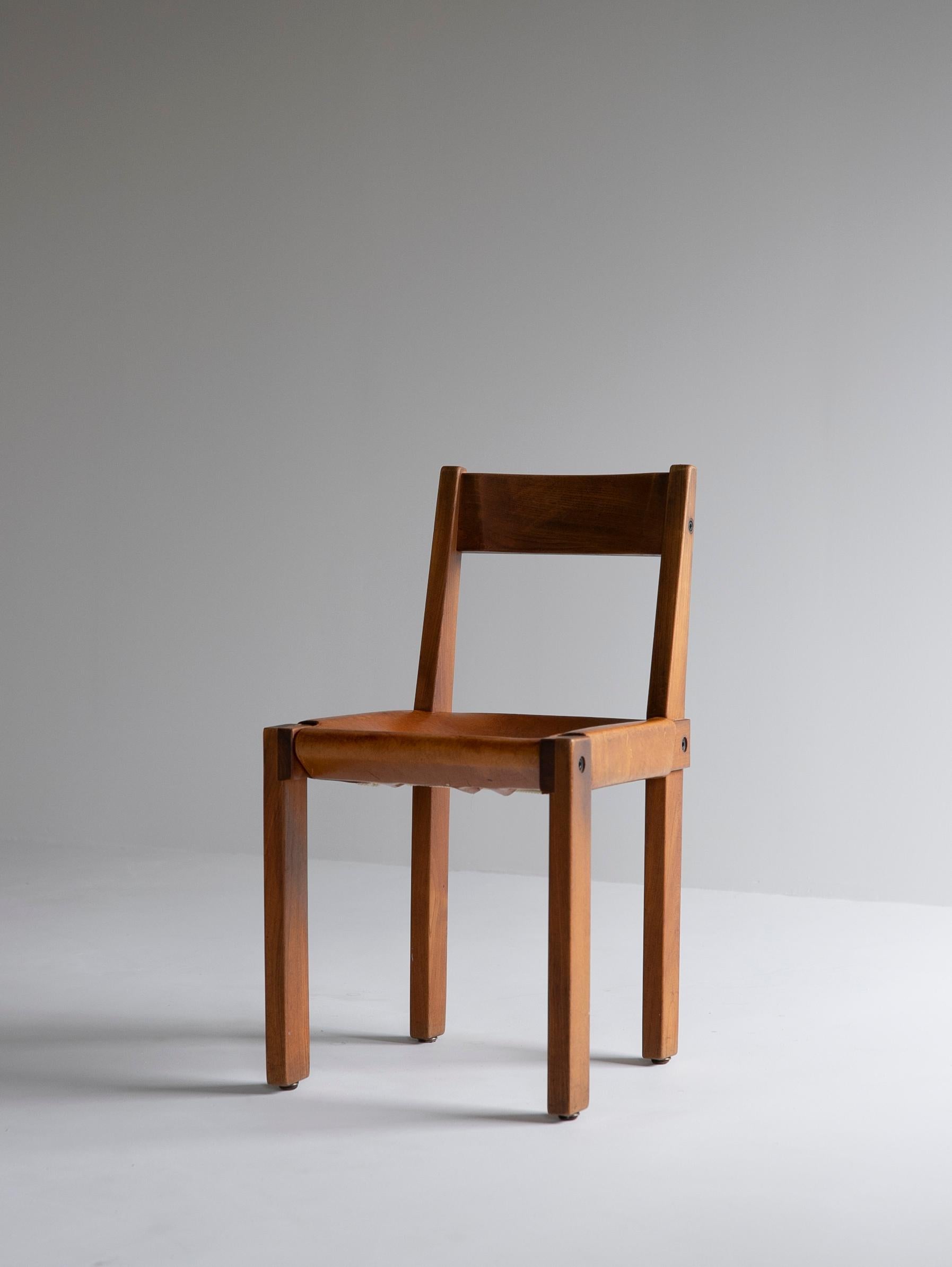 Pierre Chapo I Pierre Chapo 'S24'.

Pierre Chapot 1927-1987.

French furniture designer and craftsman. Pierre Chapo studied architecture at the Ecole Nationale Supérieure des Beaux-Arts in Paris, graduating in 1958. He then travelled in