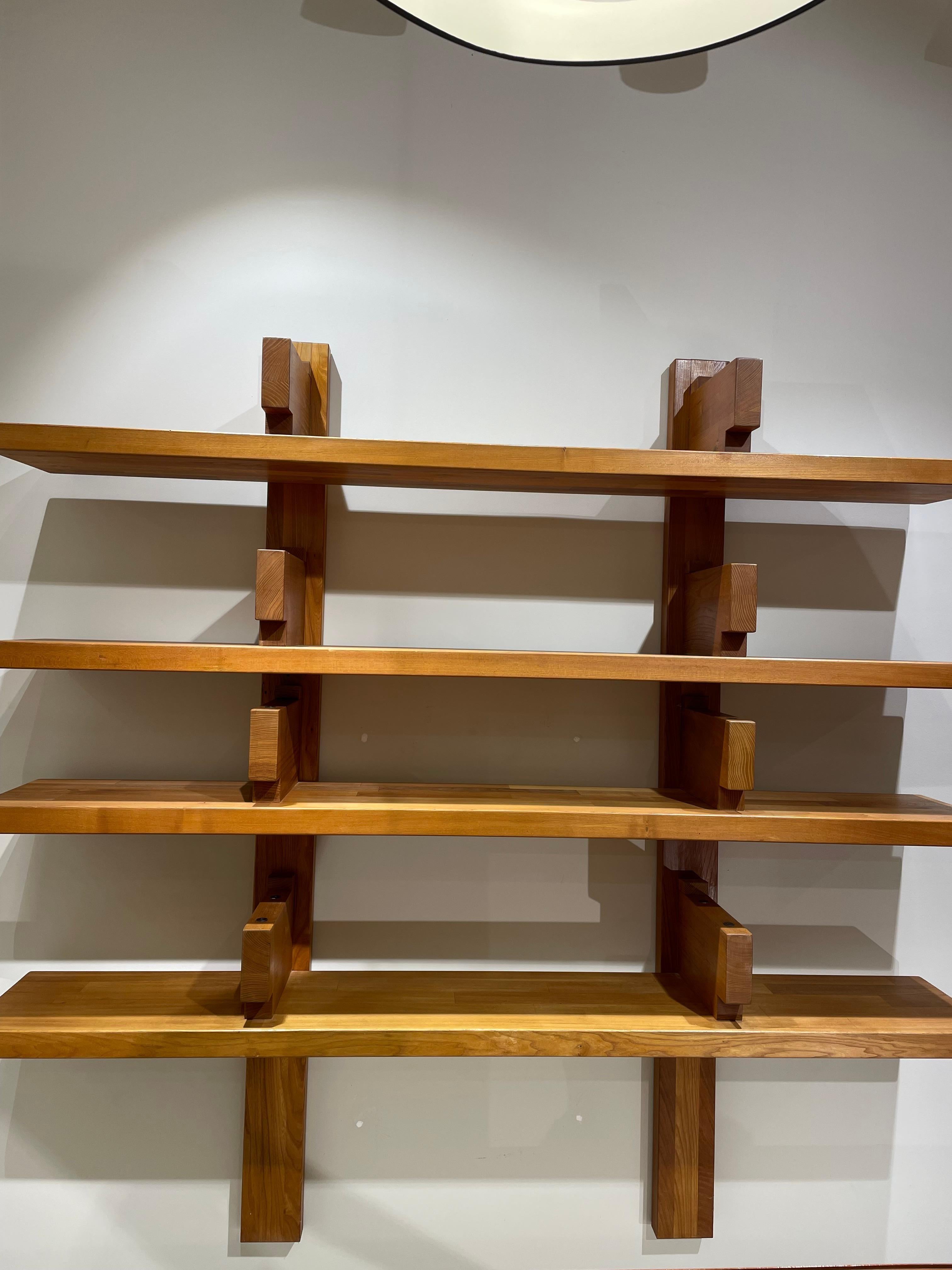Hand-Crafted Pierre Chapo's iconic solid elm bookcase B 17