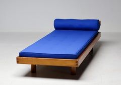 Pierre Chapo’s “T22” Daybed – Sculptural Elm, in Bleu Marcoule Wool