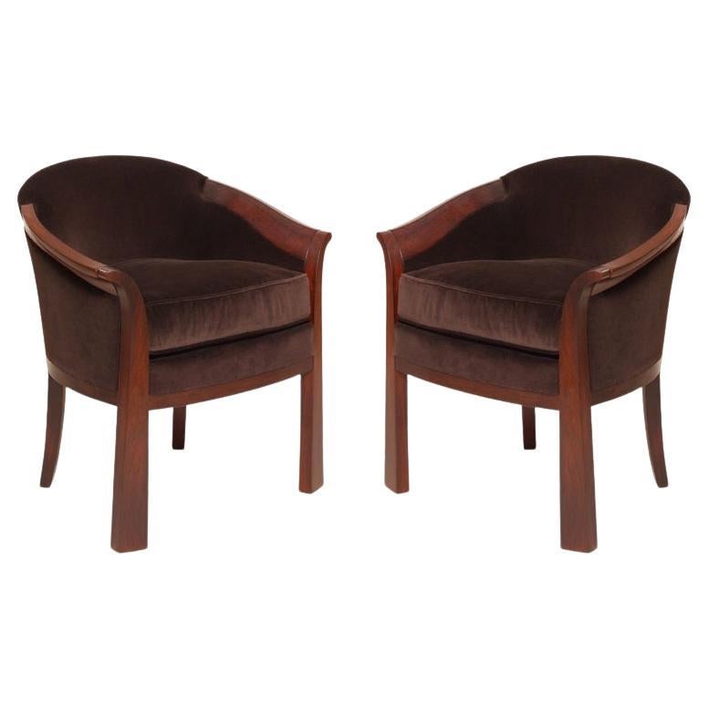 Pierre Chareau '1883-1950', deux fauteuils, début des années 1920