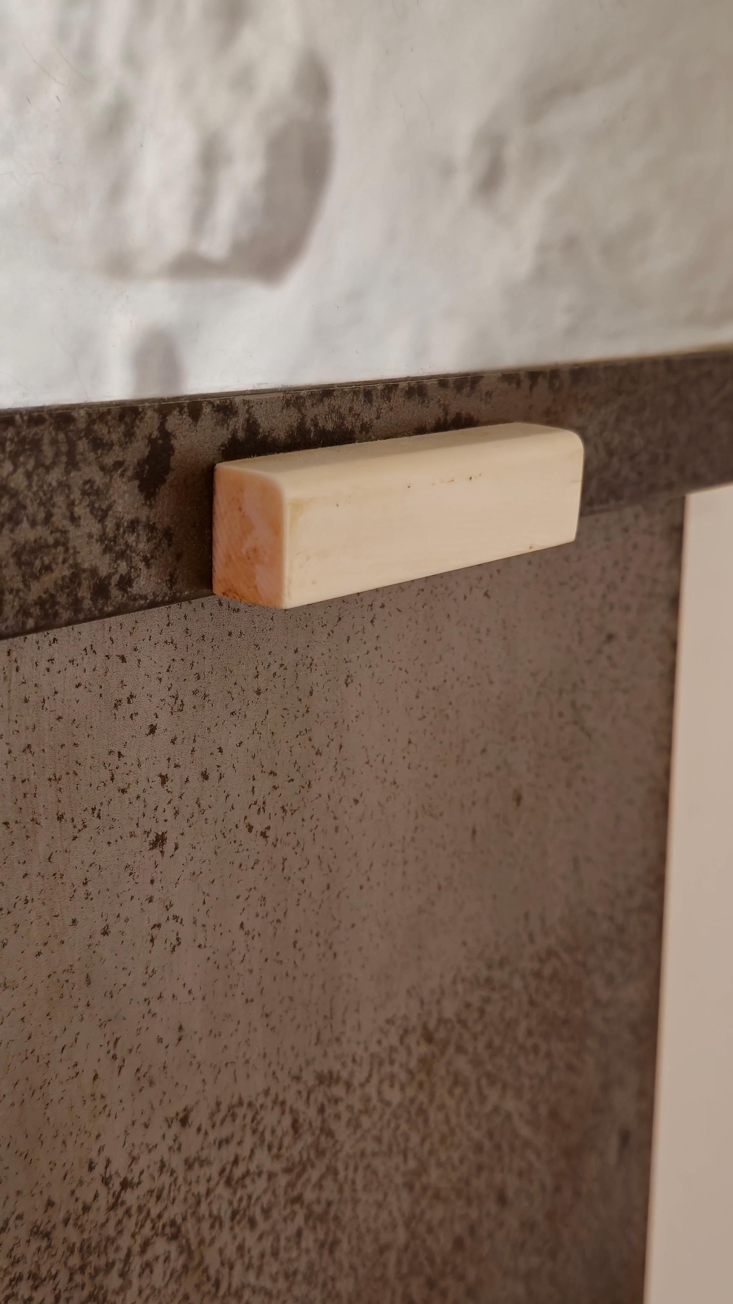 Pierre Chareau MG 311 Espejo de pared de hierro forjado patinado y cristal Metal