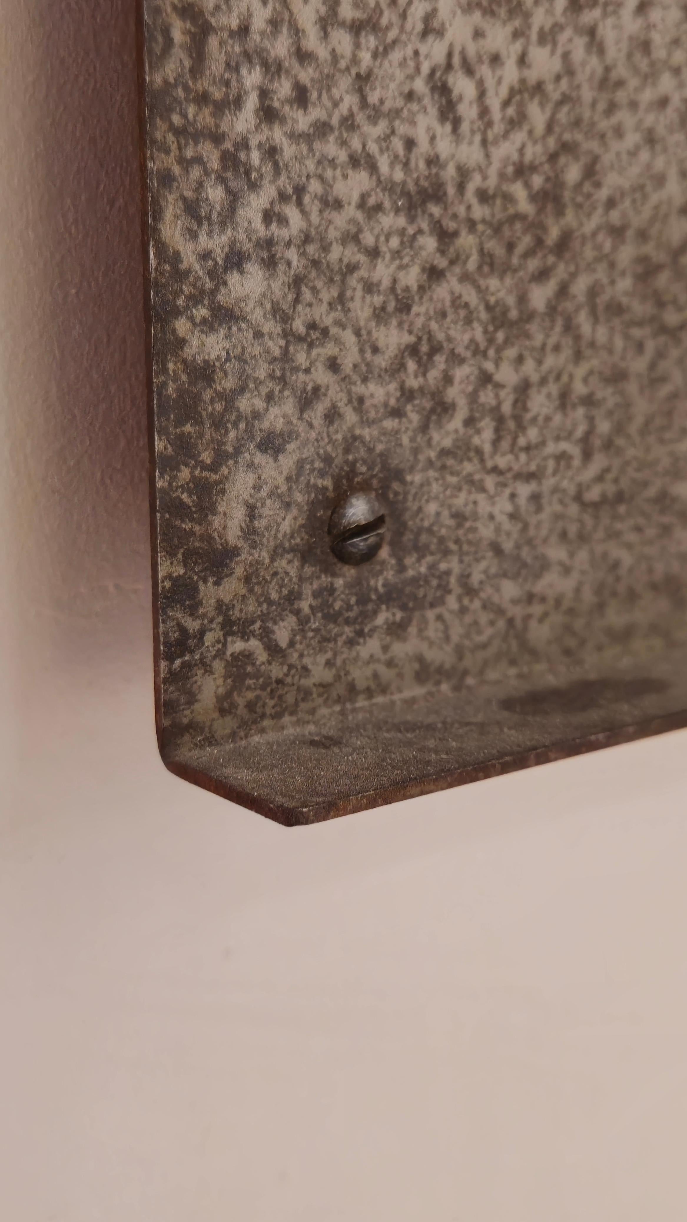 Pierre Chareau MG 311 Espejo de pared de hierro forjado patinado y cristal 2