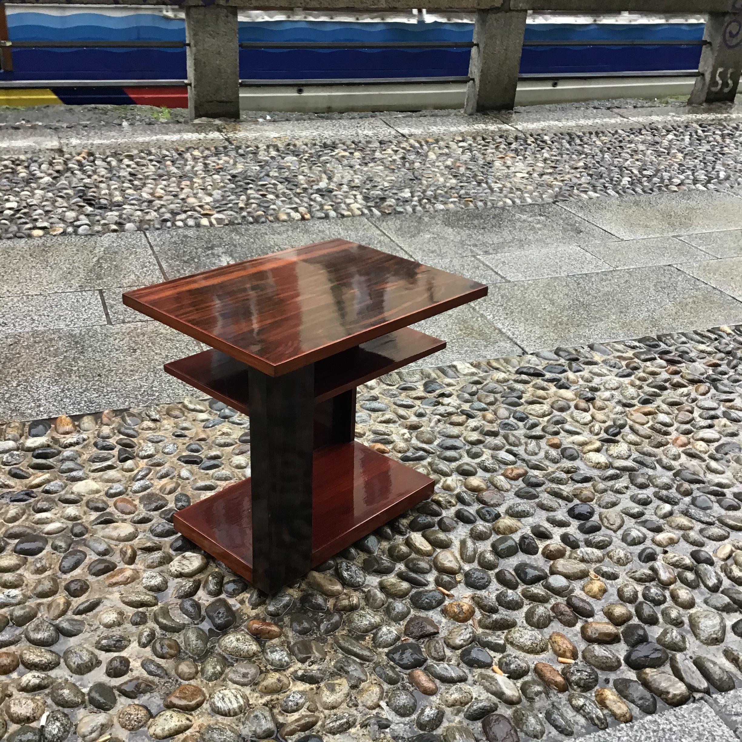 Pierre Chareau   Stil Etagere/Couchtisch  Holz Palisander 1950 Frankreich (Mid-20th Century) im Angebot