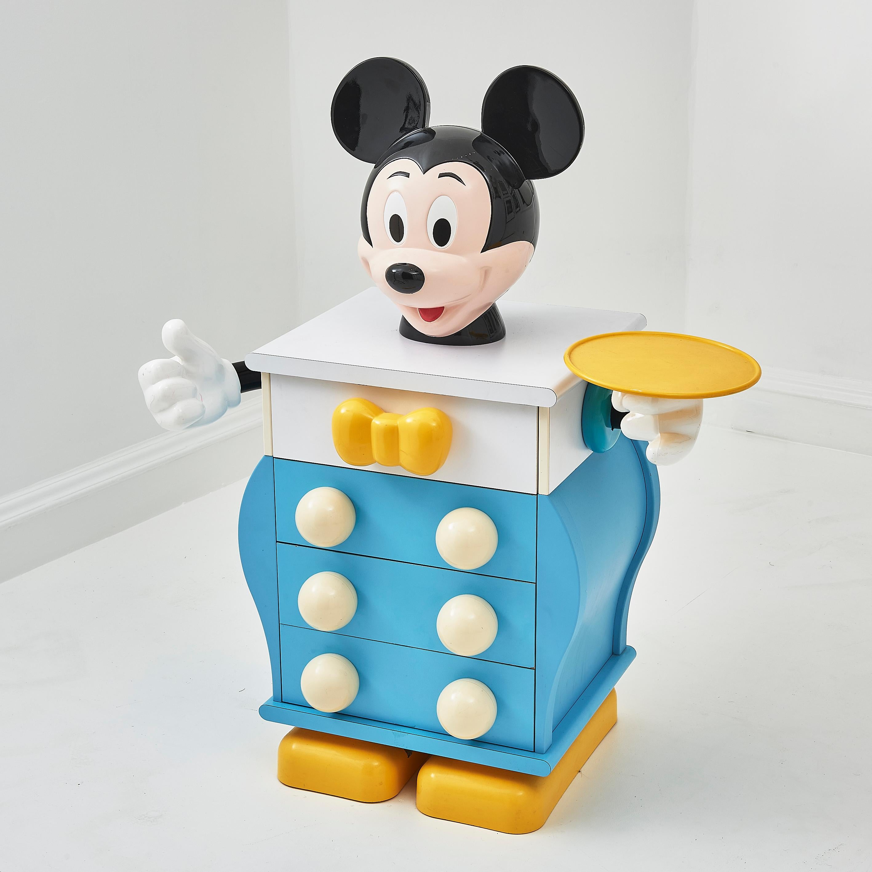 XX secolo Cassettiera in compensato e plastica 