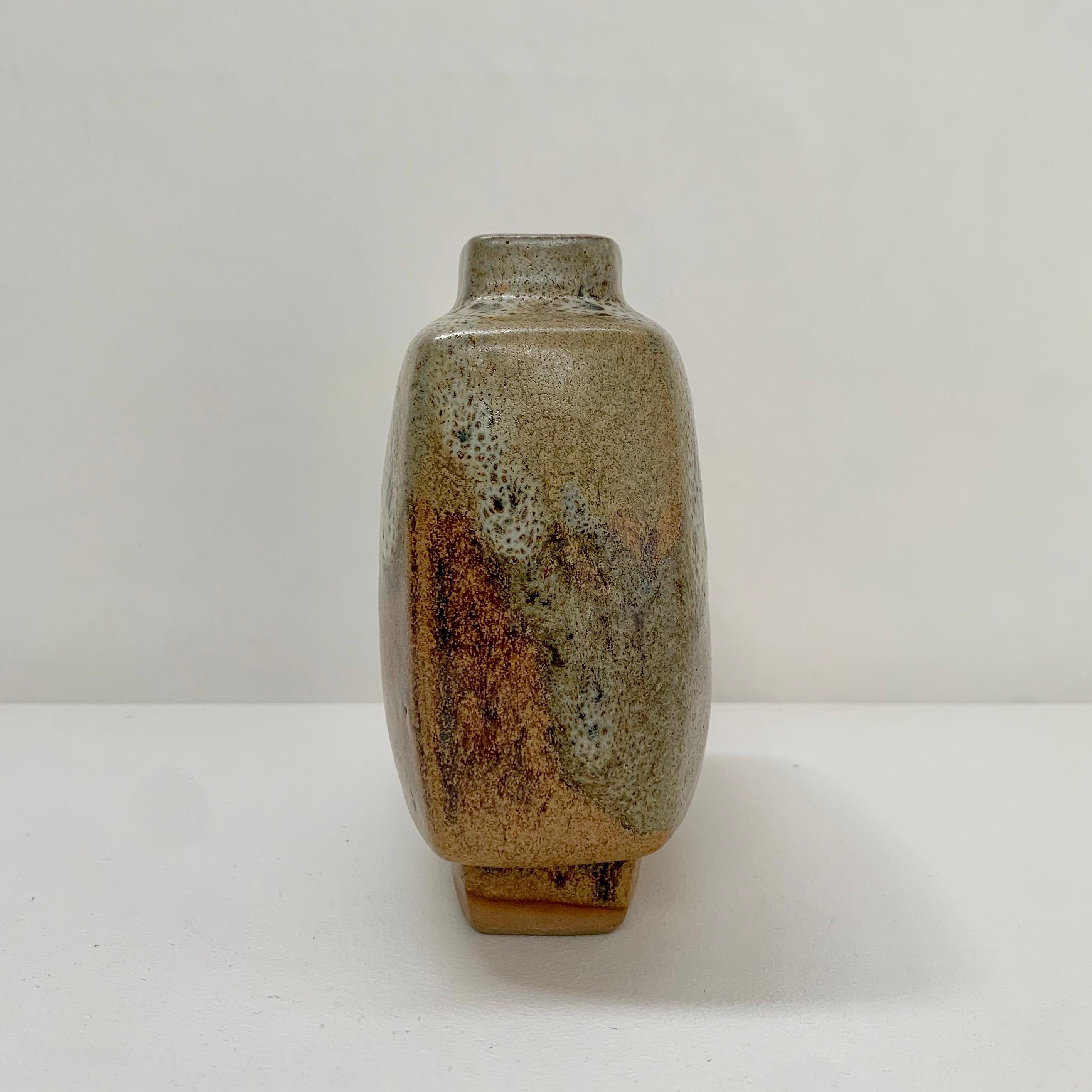 Belge Vase en céramique de Pierre Culot Citroen, vers 1970, Belgique. en vente