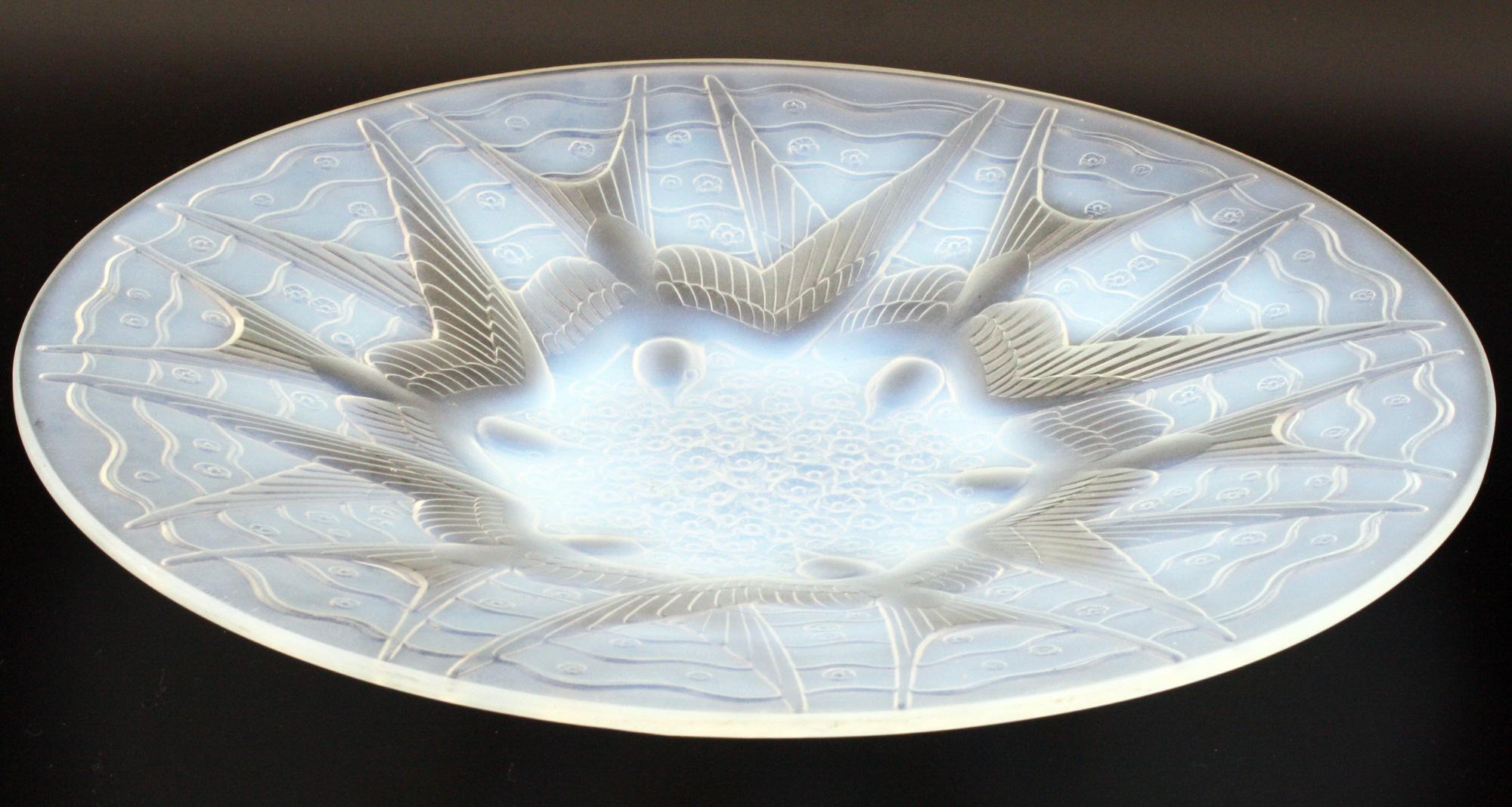 Pierre D'Avesn Art Deco Blue Opalescent Swallows Glass Charger 2