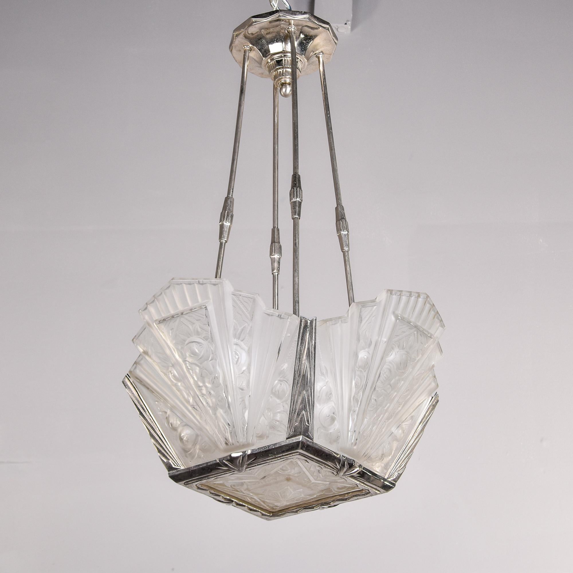 Pierre D'Avesn, lampadario francese a cinque luci in stile Art Deco in vendita 4