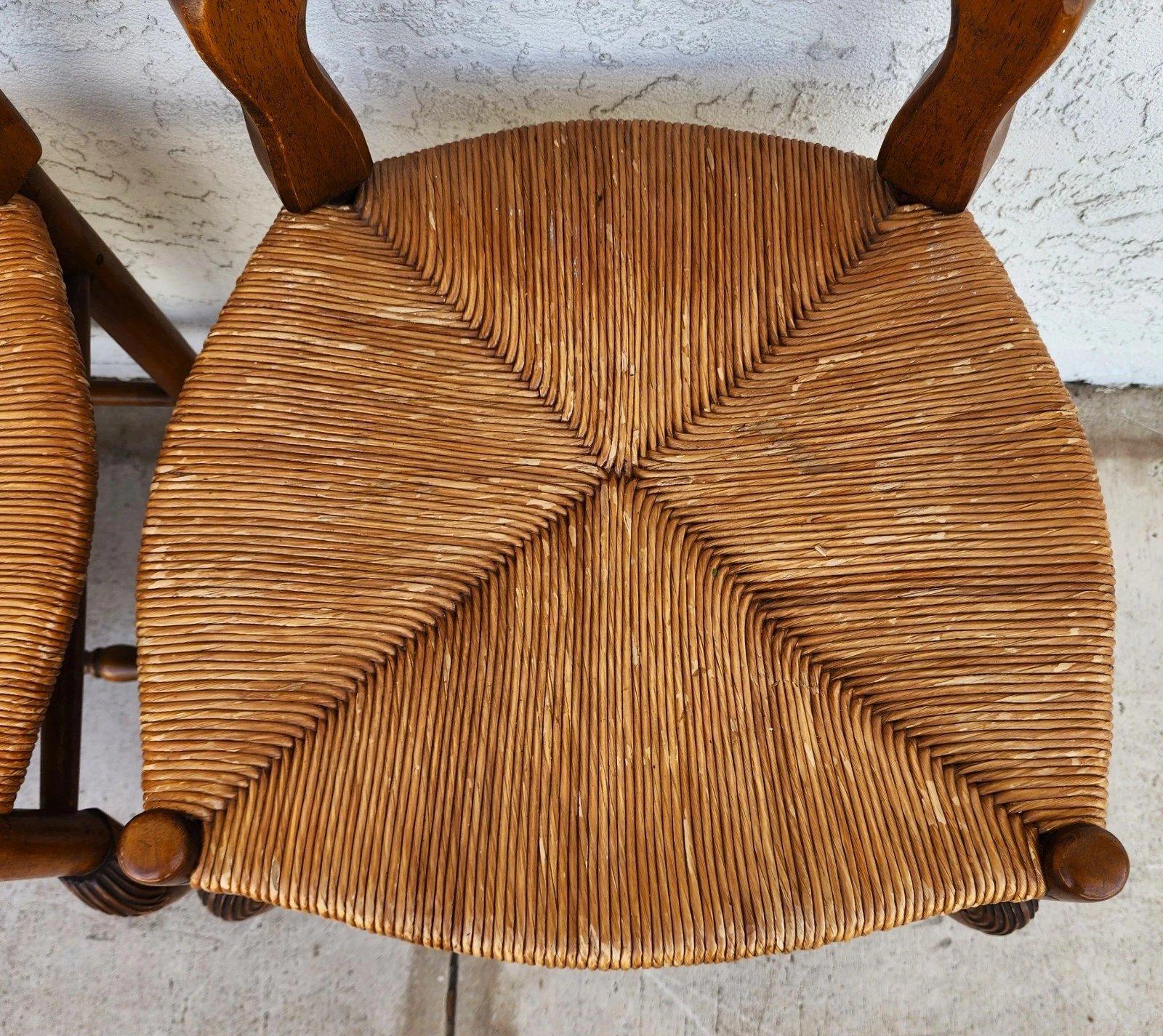 Pierre Deux Juego de 4 sillas de comedor de estilo rústico francés en venta 2