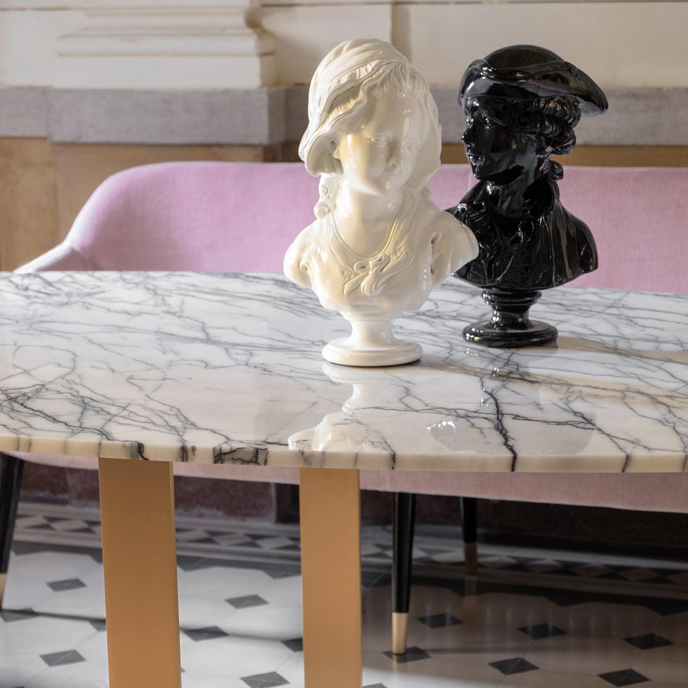 italien Table de salle à manger Pierre avec plateau en marbre violet par Dom Edizioni en vente