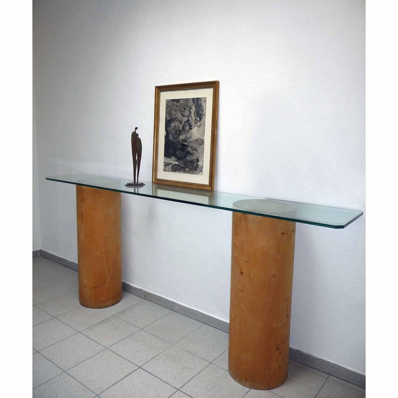 Pierre Donna, (1965.)
Three people.

Patinated metal, France, circa 2001. Signed on the terrace. Authenticity certificate included.
Measures: Height 42 cm (16.53 in.).
