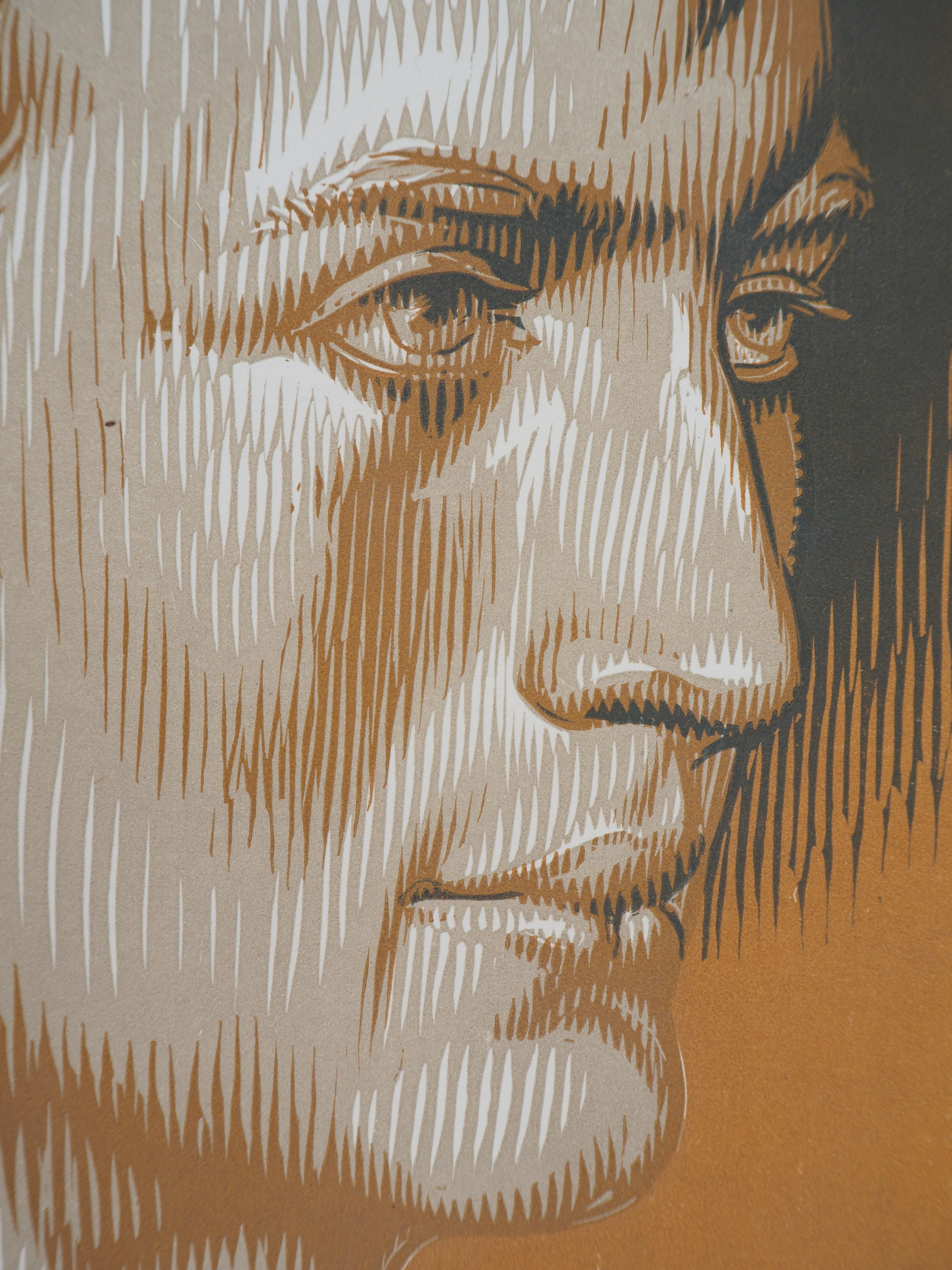 Klassisches Porträt - Original-Holzschnitt, handsigniert und nummeriert /160 (Beige), Portrait Print, von Pierre Eugène Vibert