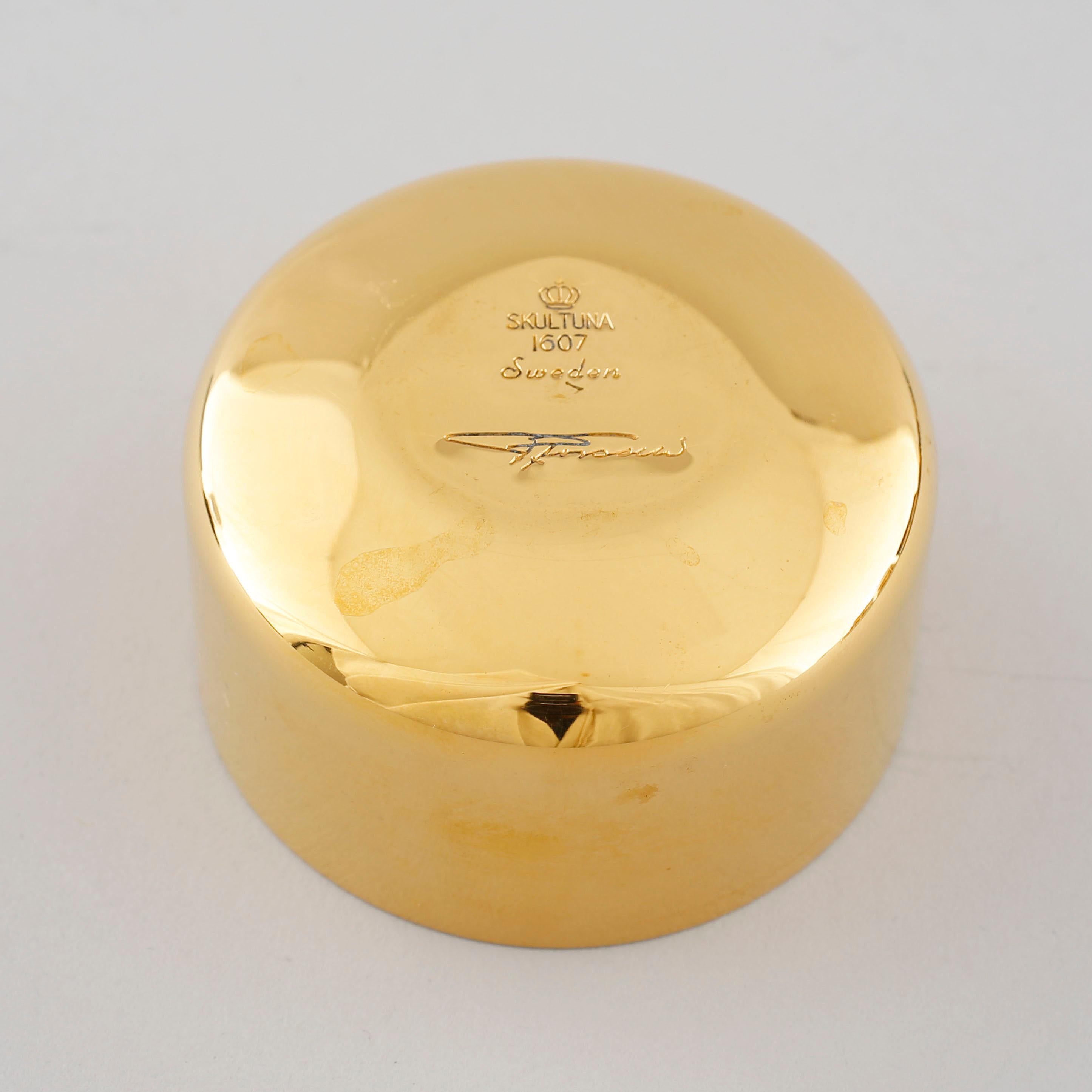 Pierre Forsell Shot Glasse Plated in 24k Gold for Skultuna Sweden 1960 Signé Bon état - En vente à Paris, FR